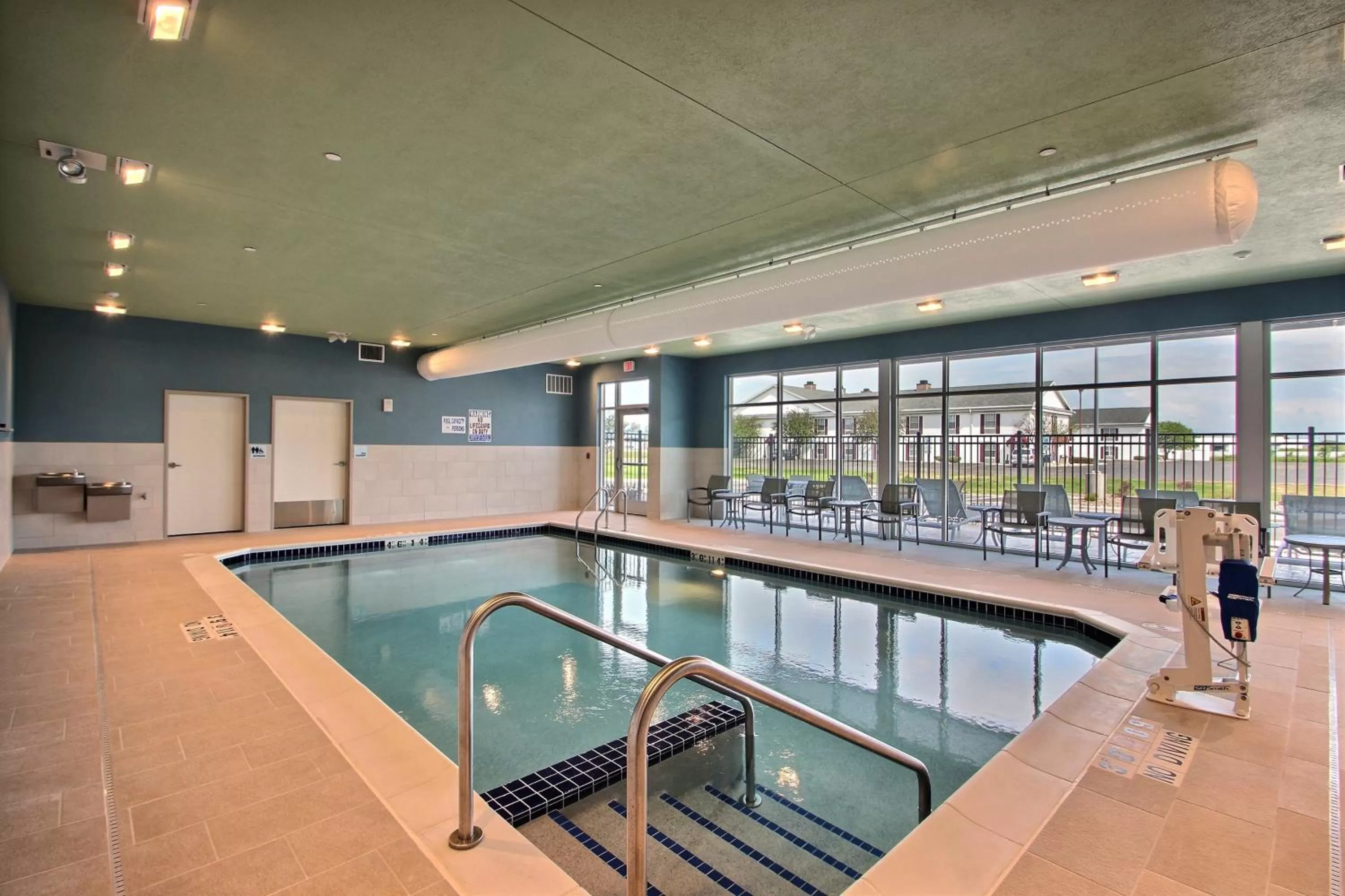 Swimming pool in Holiday Inn Express & Suites Fond Du Lac by IHG