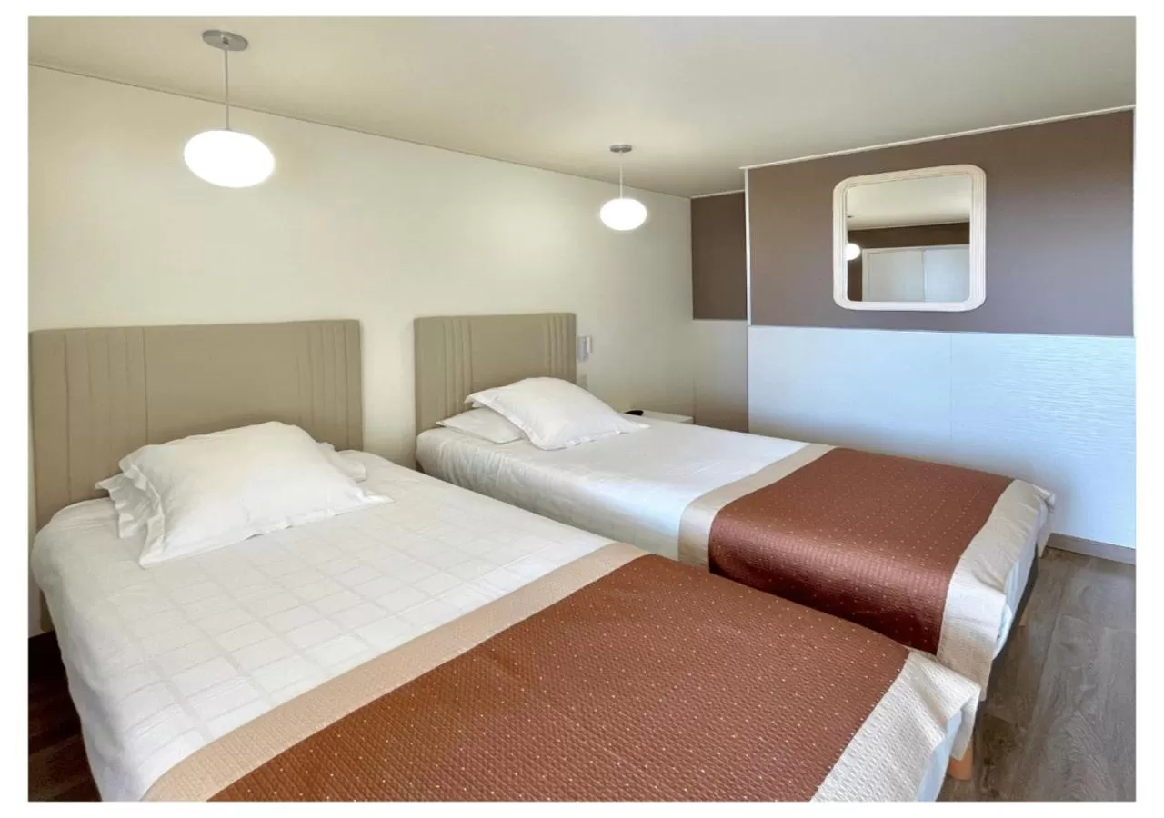 Bed in Ostella Spa & Resort