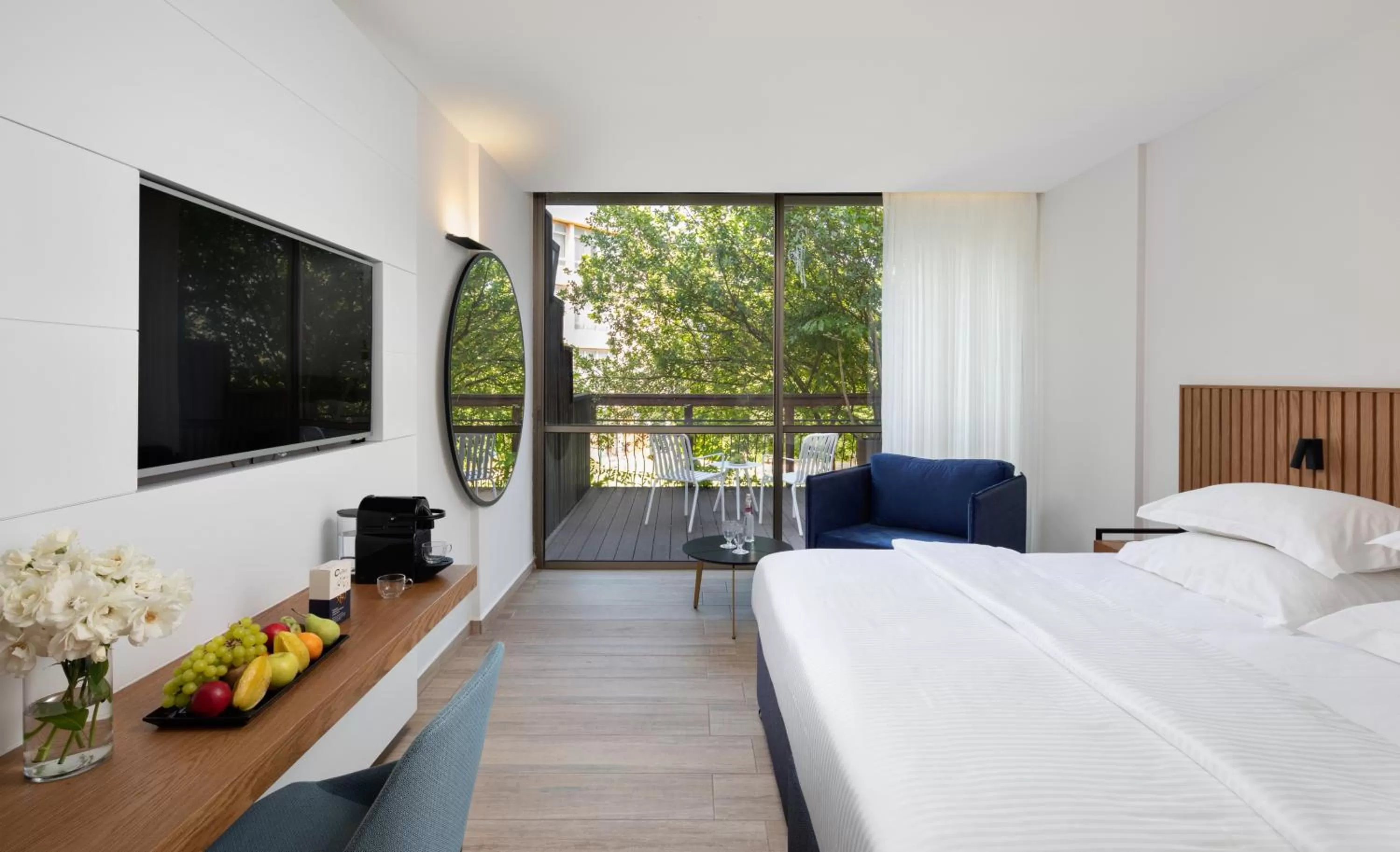 Photo of the whole room, Bed in Hacienda Forest View Hotel