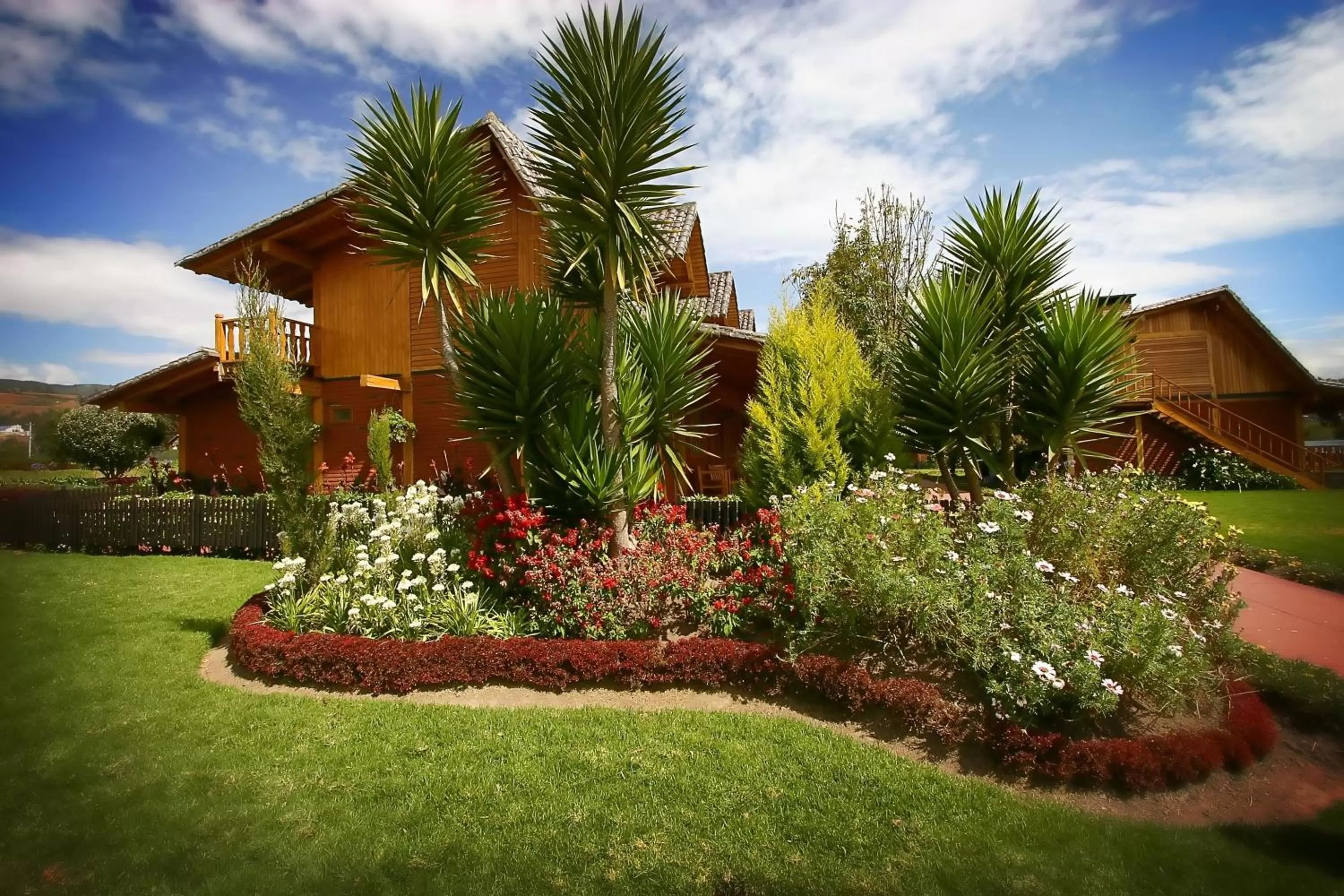 Day, Garden in Puertolago Country Inn & Resort