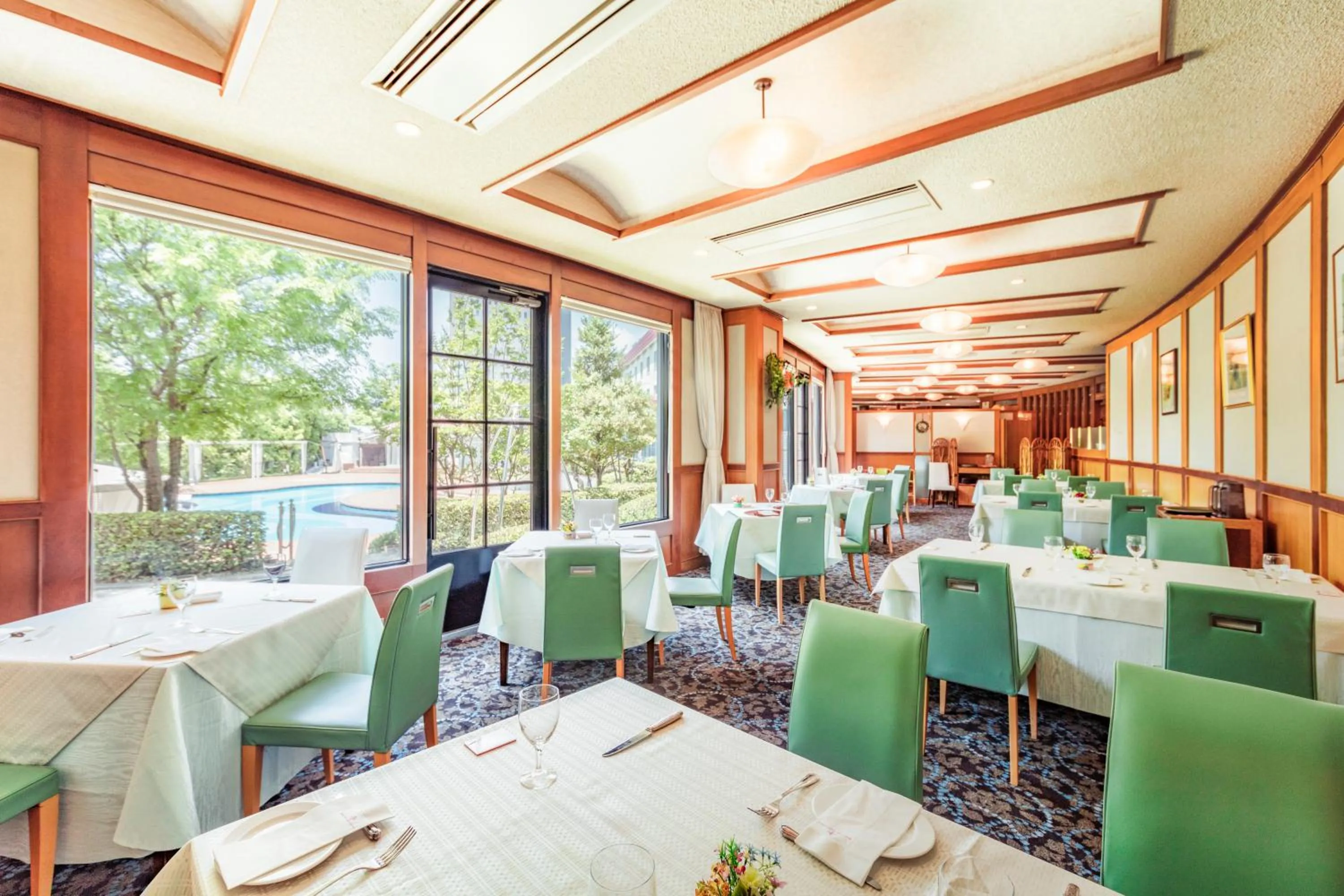 Restaurant/places to eat in Senri Hankyu Hotel Osaka