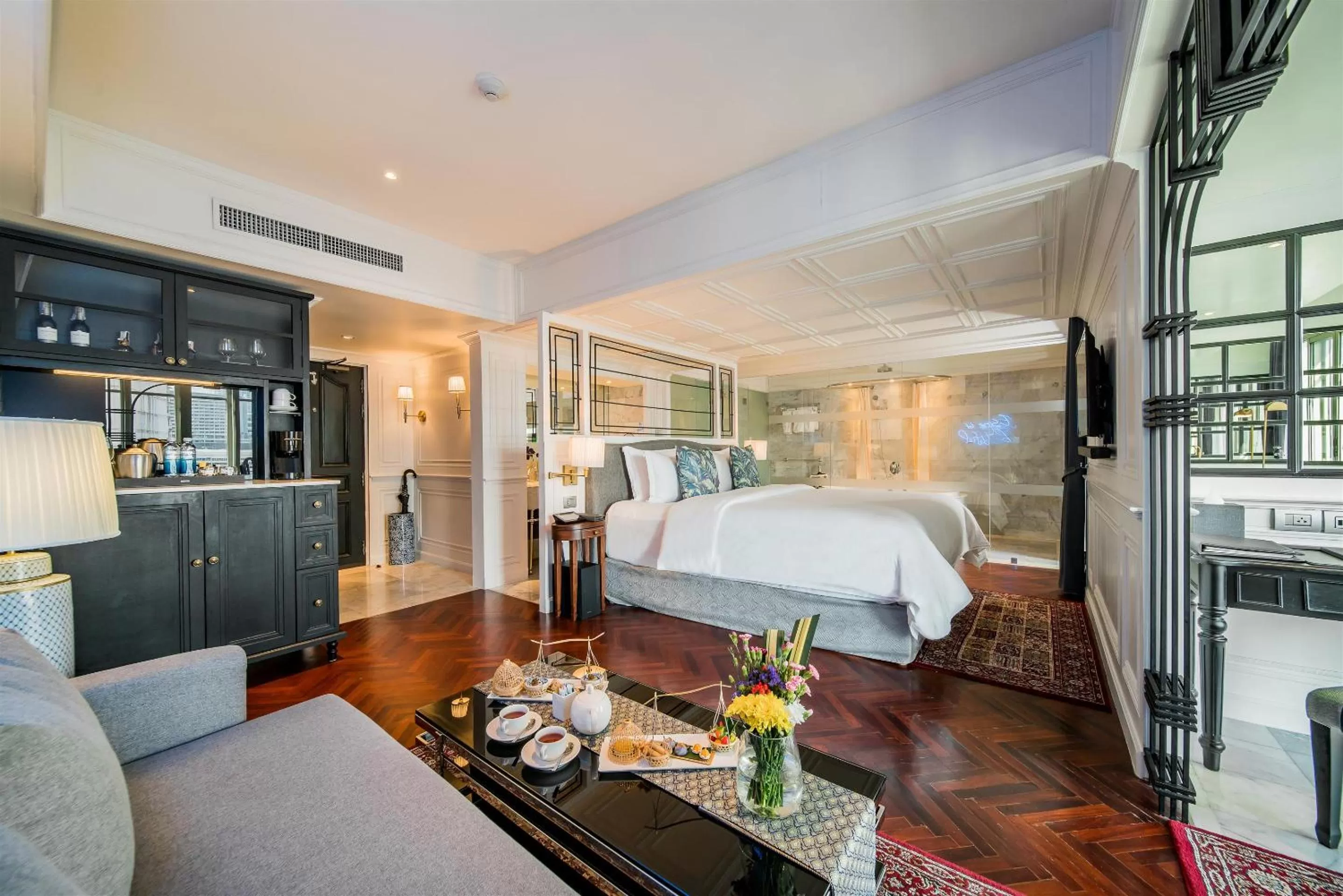 Bedroom, Bed in Akara Hotel