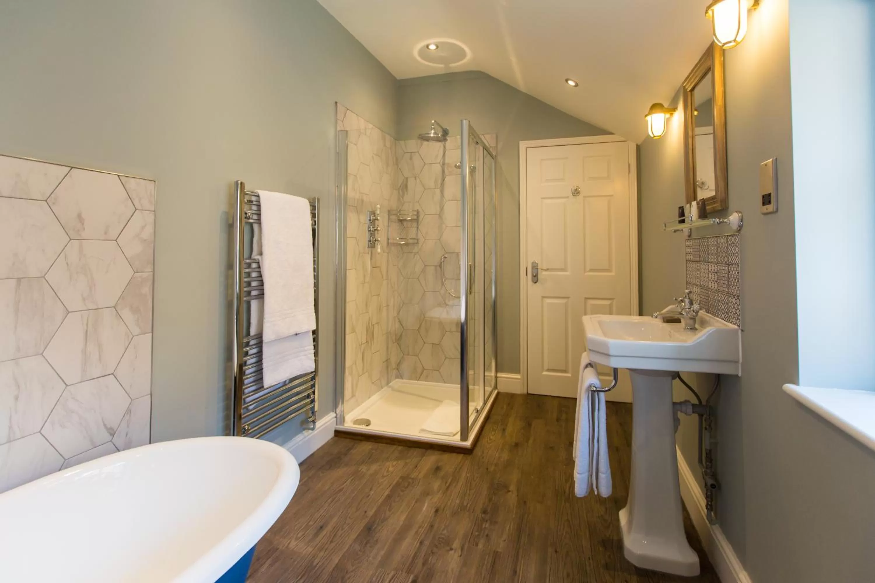 Bathroom in The Chequers Marlow