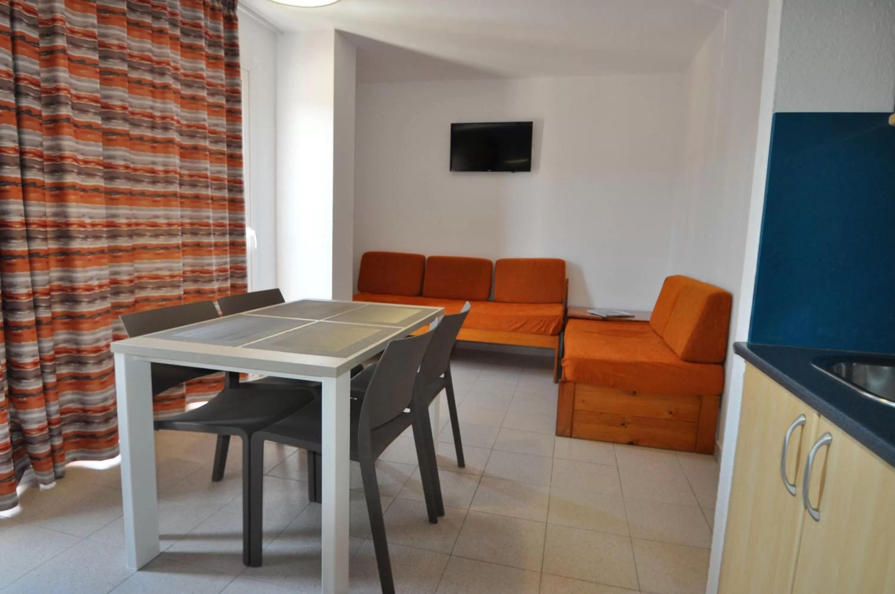 Living room in Aparthotel Safari