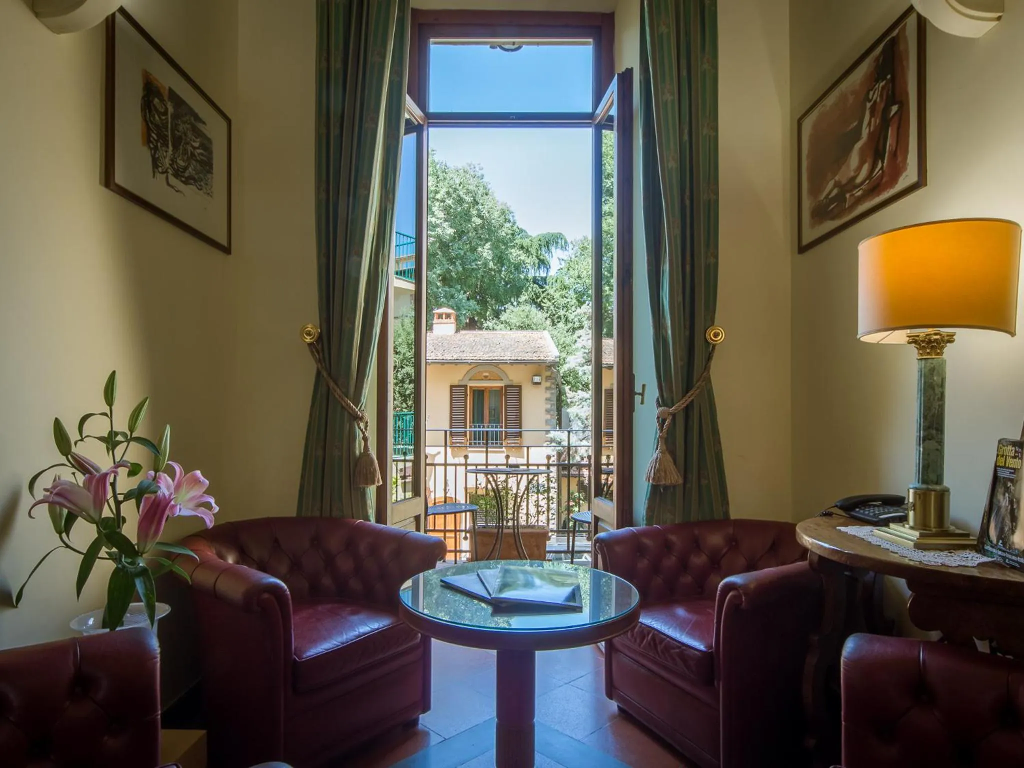 Lobby or reception in Hotel Panama