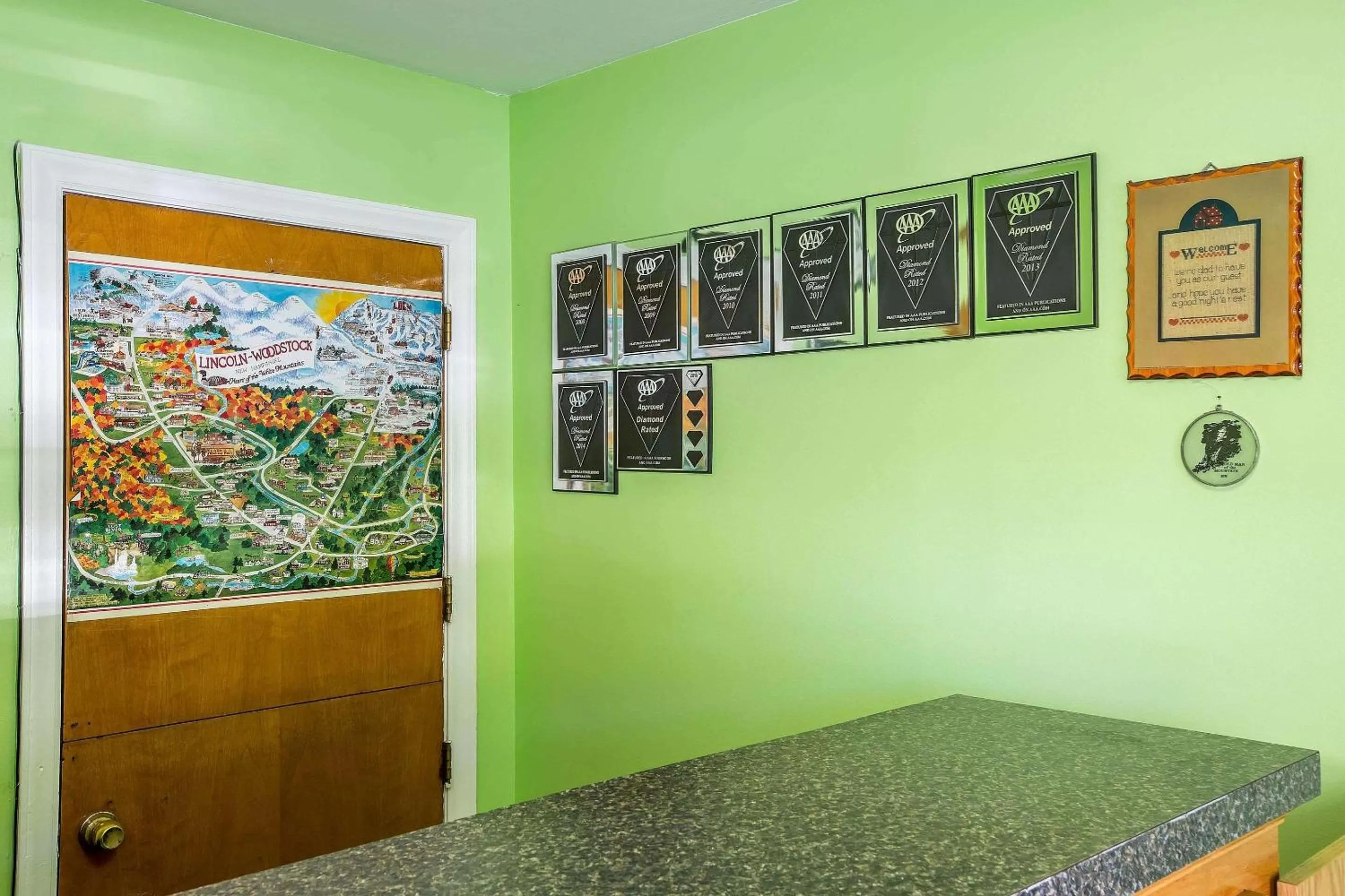 Lobby or reception in Rodeway Inn Lincoln I-93