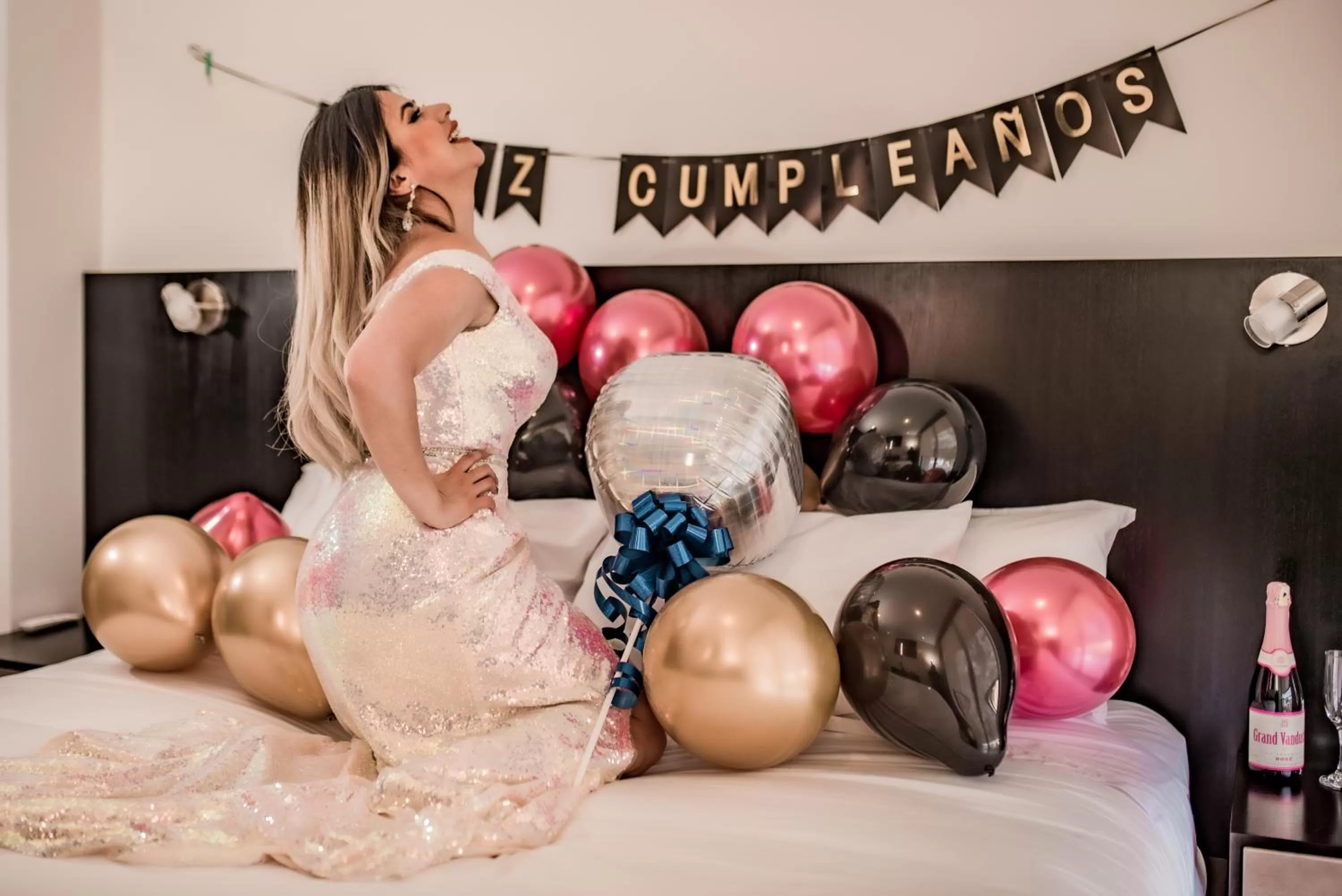 Bed in Hotel & Suites en Cuenca, Venue Batán