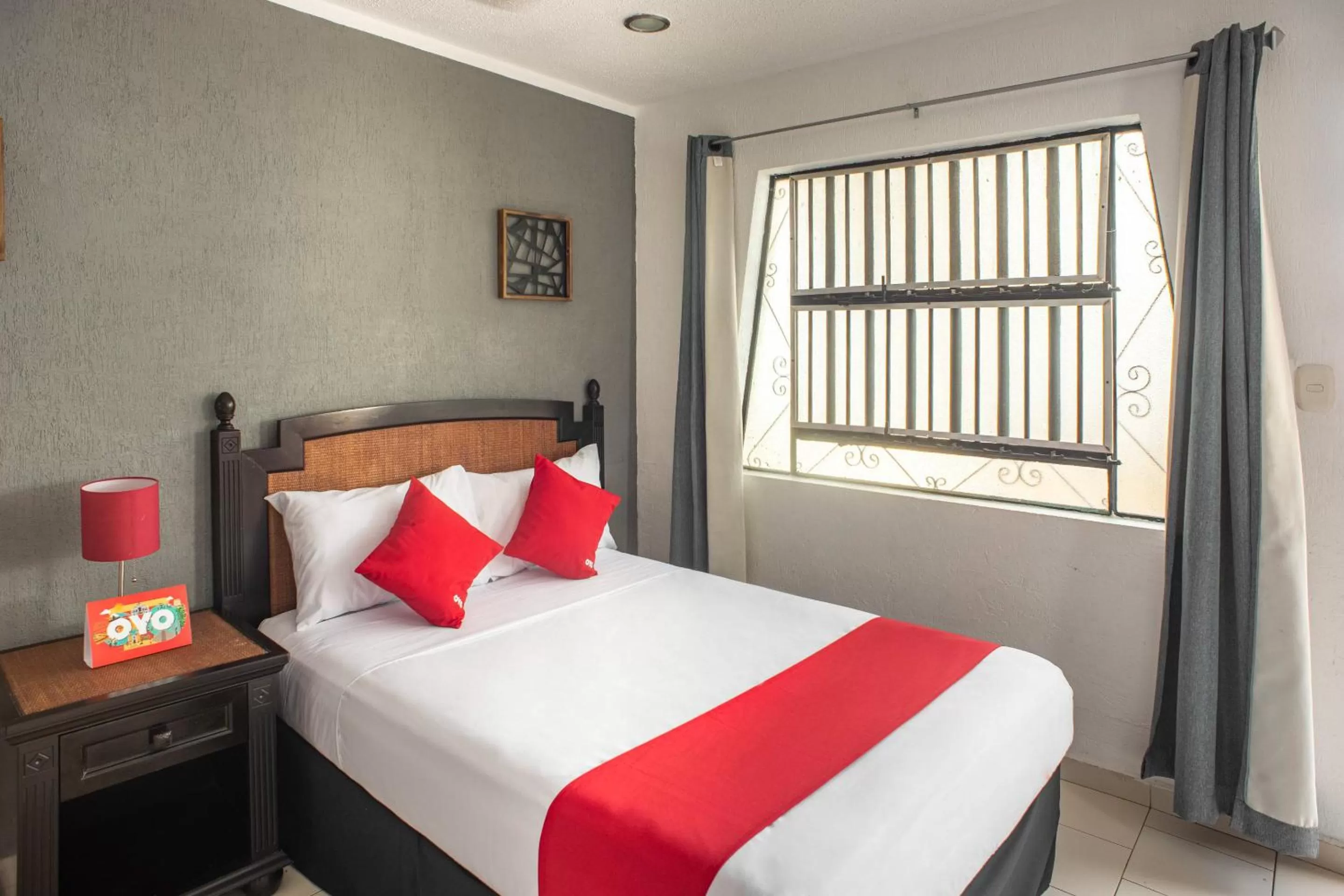 Photo of the whole room, Bed in Hotel Dpas 52