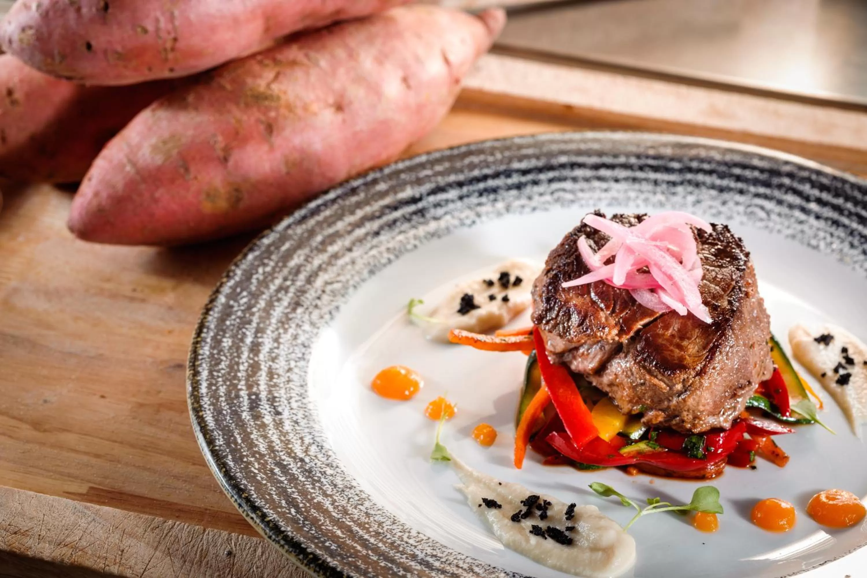 Restaurant/places to eat in Marvie Hotel & Health