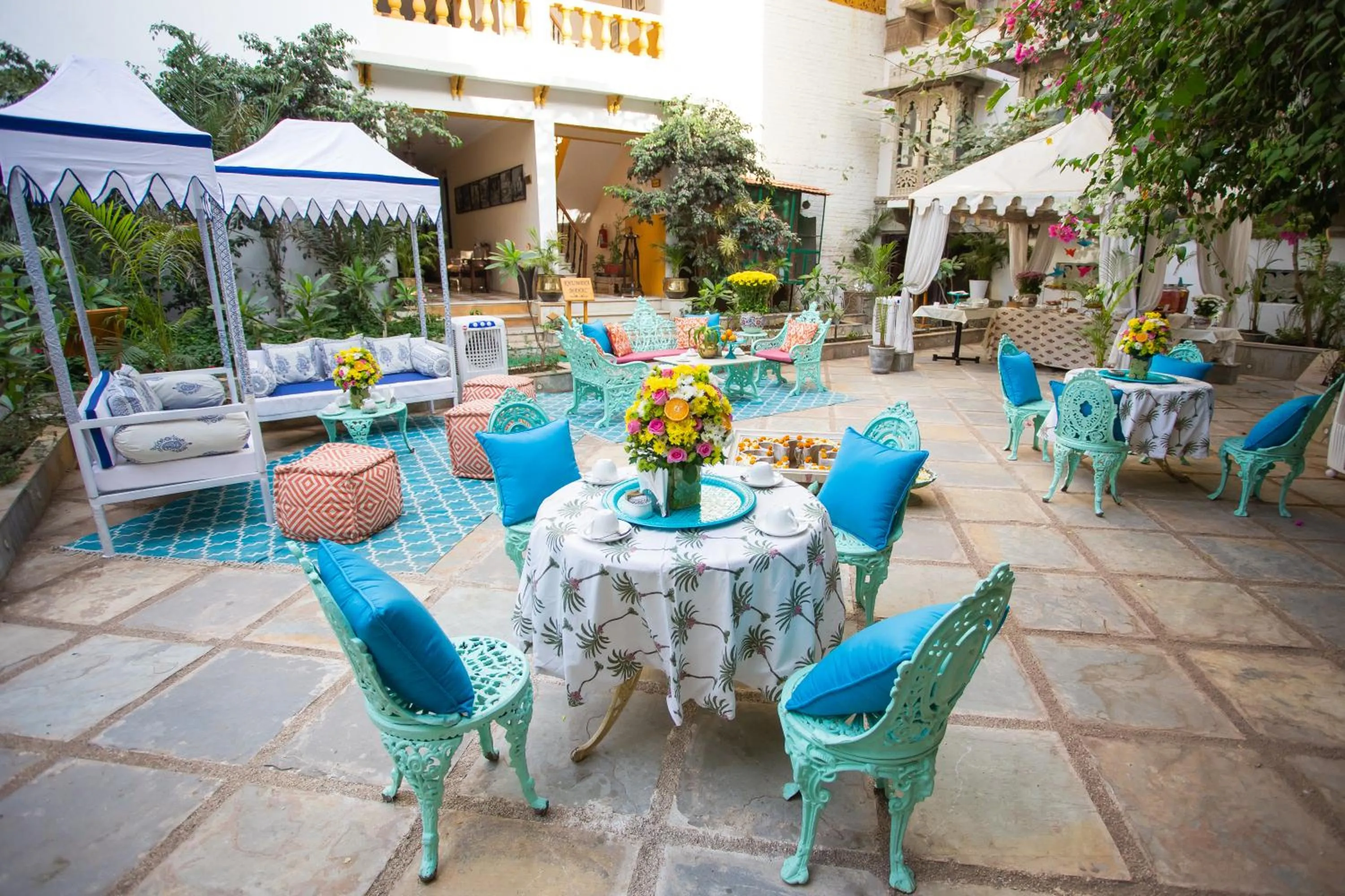 Seating area in Hotel Udai Kothi