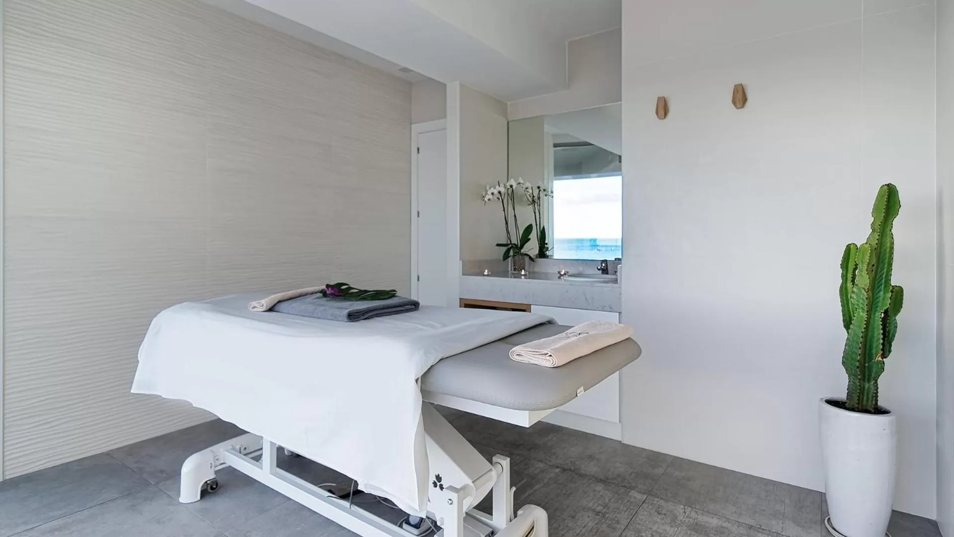 Spa and wellness centre/facilities in Arrecife Gran Hotel & Spa