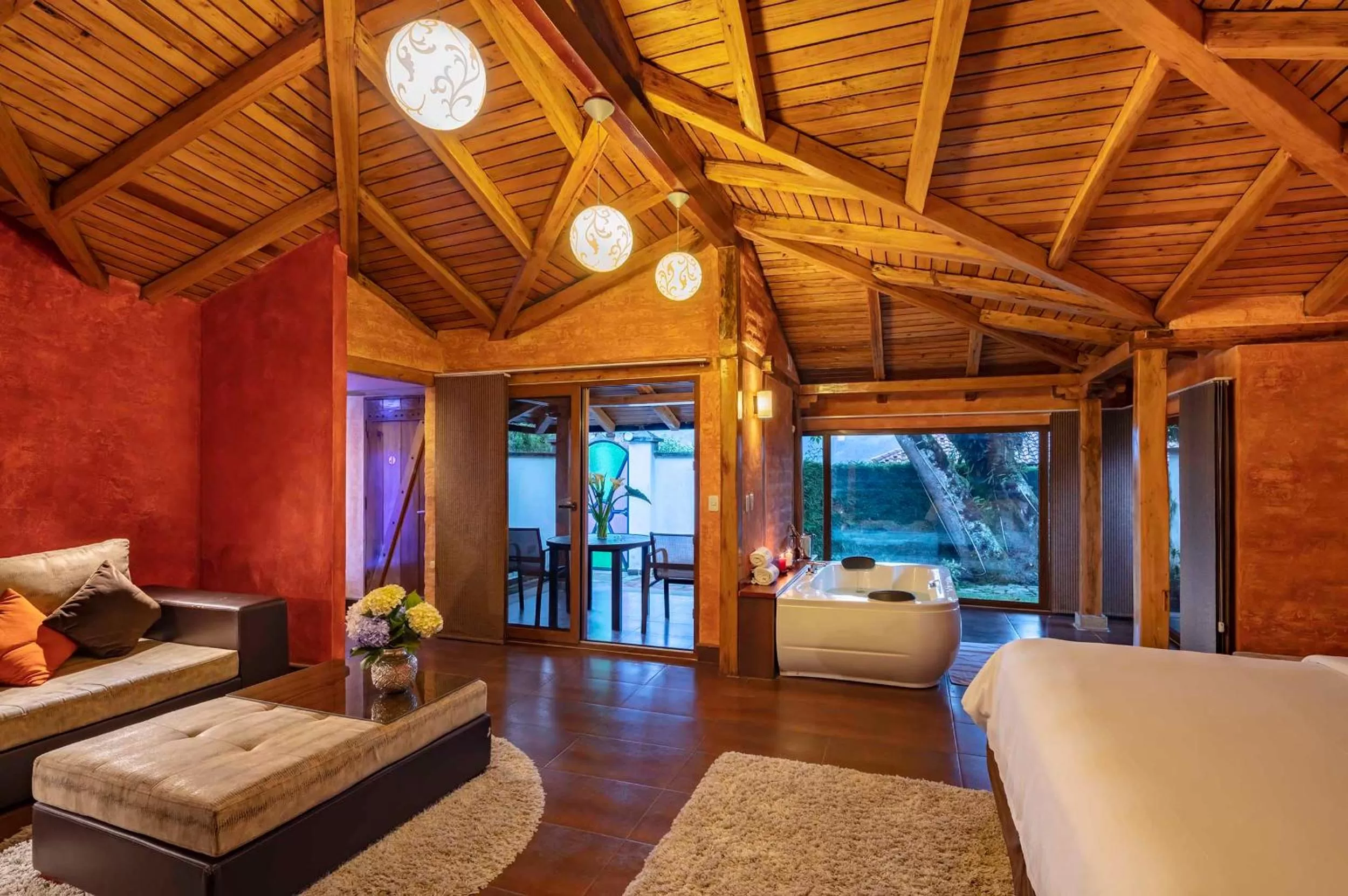 Photo of the whole room in Luna Volcán, Adventure SPA