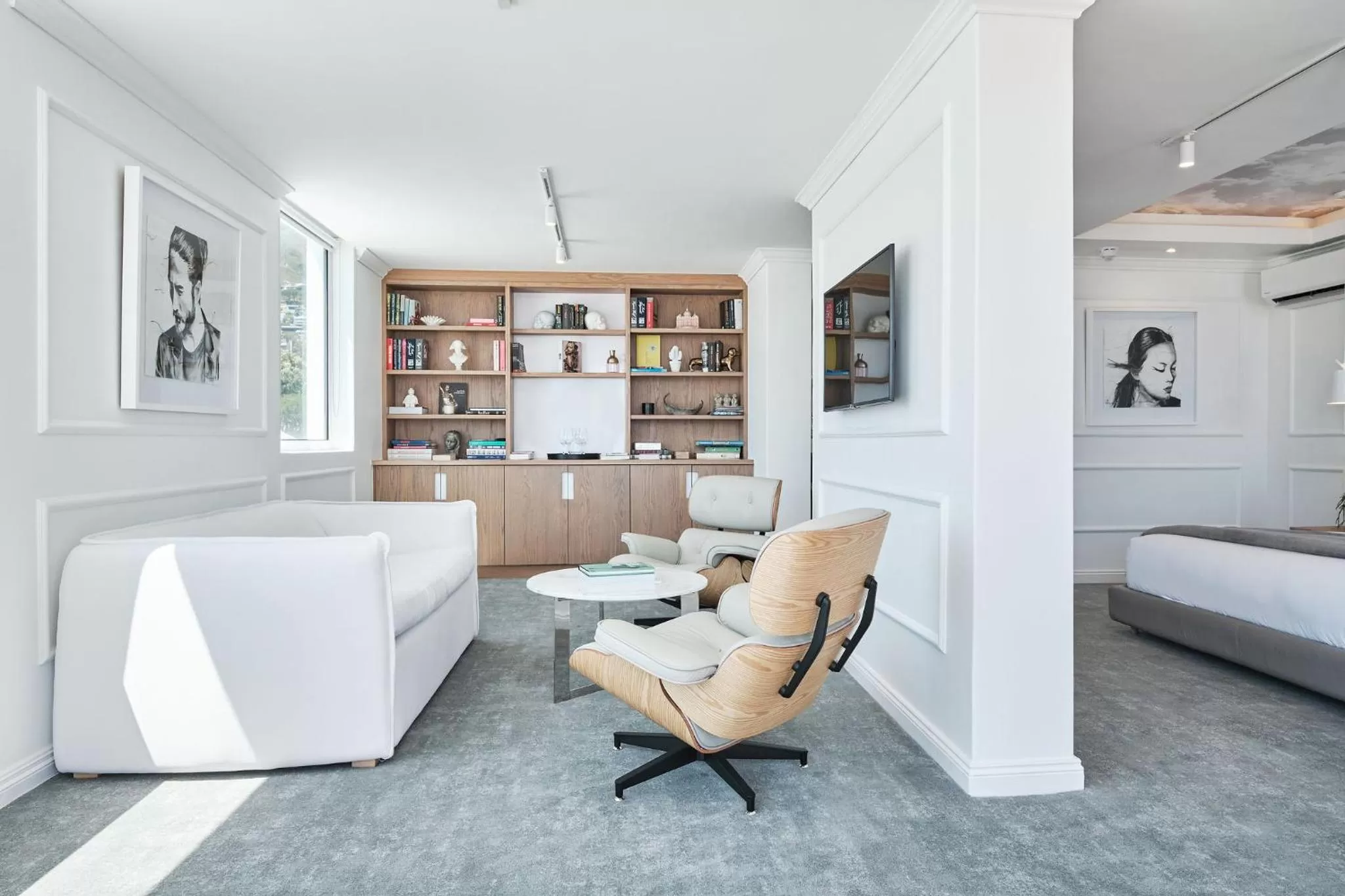 Library, Bed in The Marly Boutique Hotel