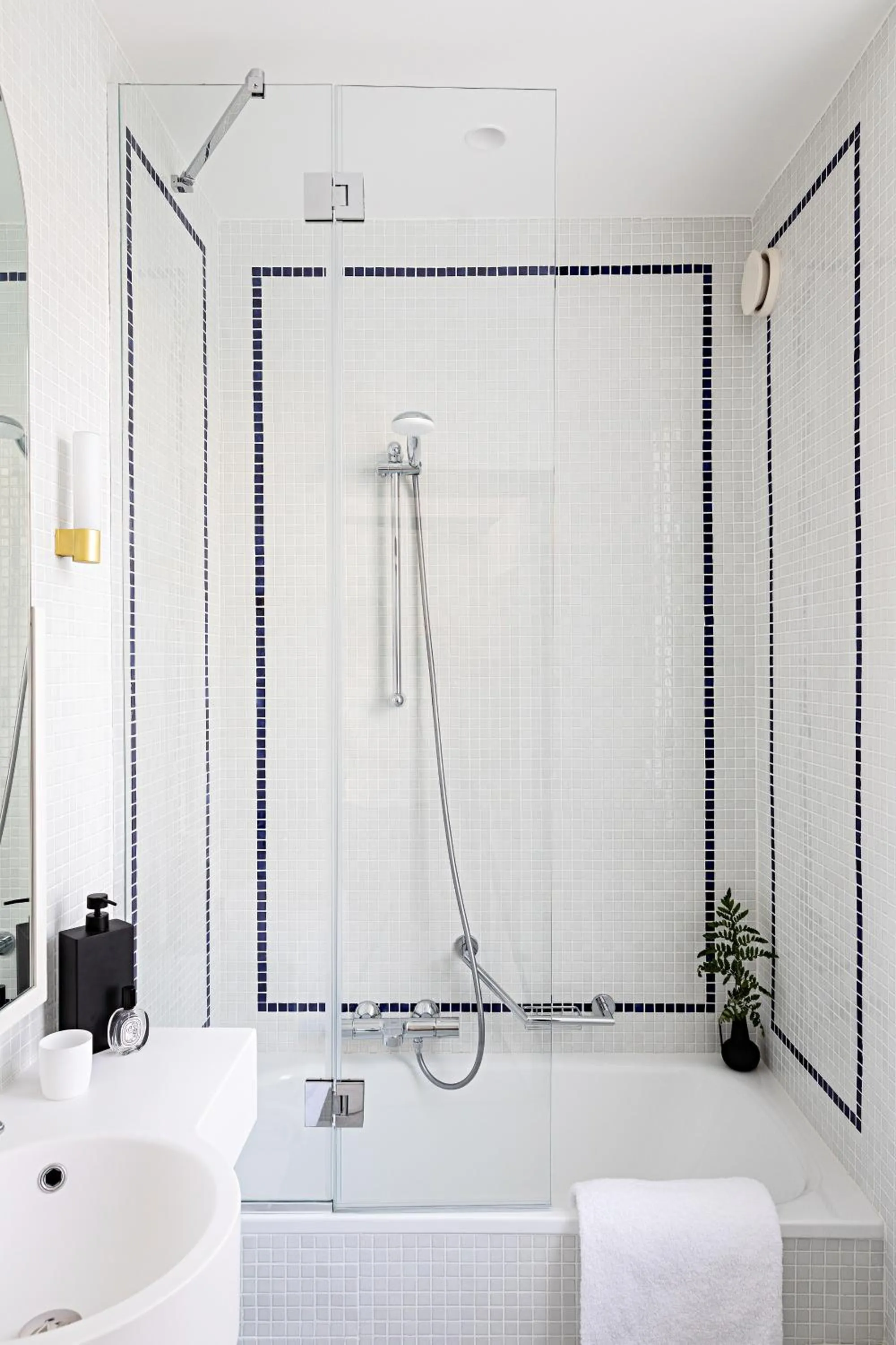 Bathroom in Le Riviera Collection, Signature Collection by Best Western