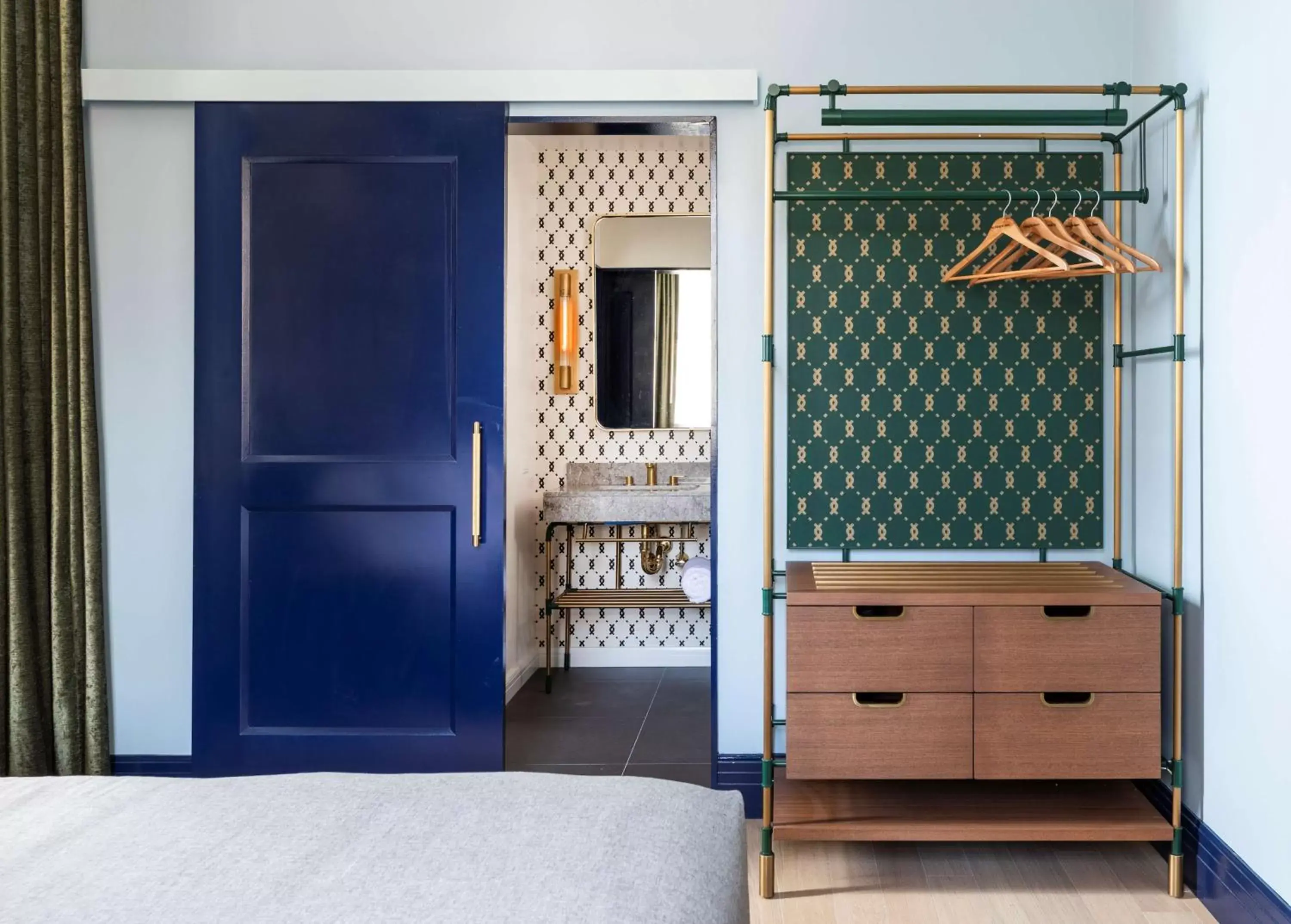 King Room in Canopy By Hilton Philadelphia Center City King Room in Canopy By Hilton Philadelphia Center City