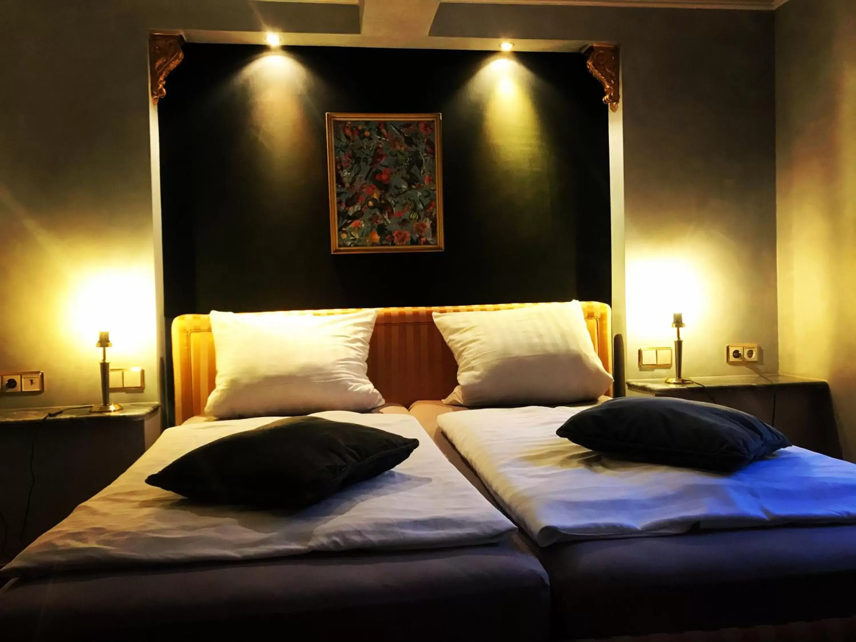 MALEPARTUS MALEPARTUS