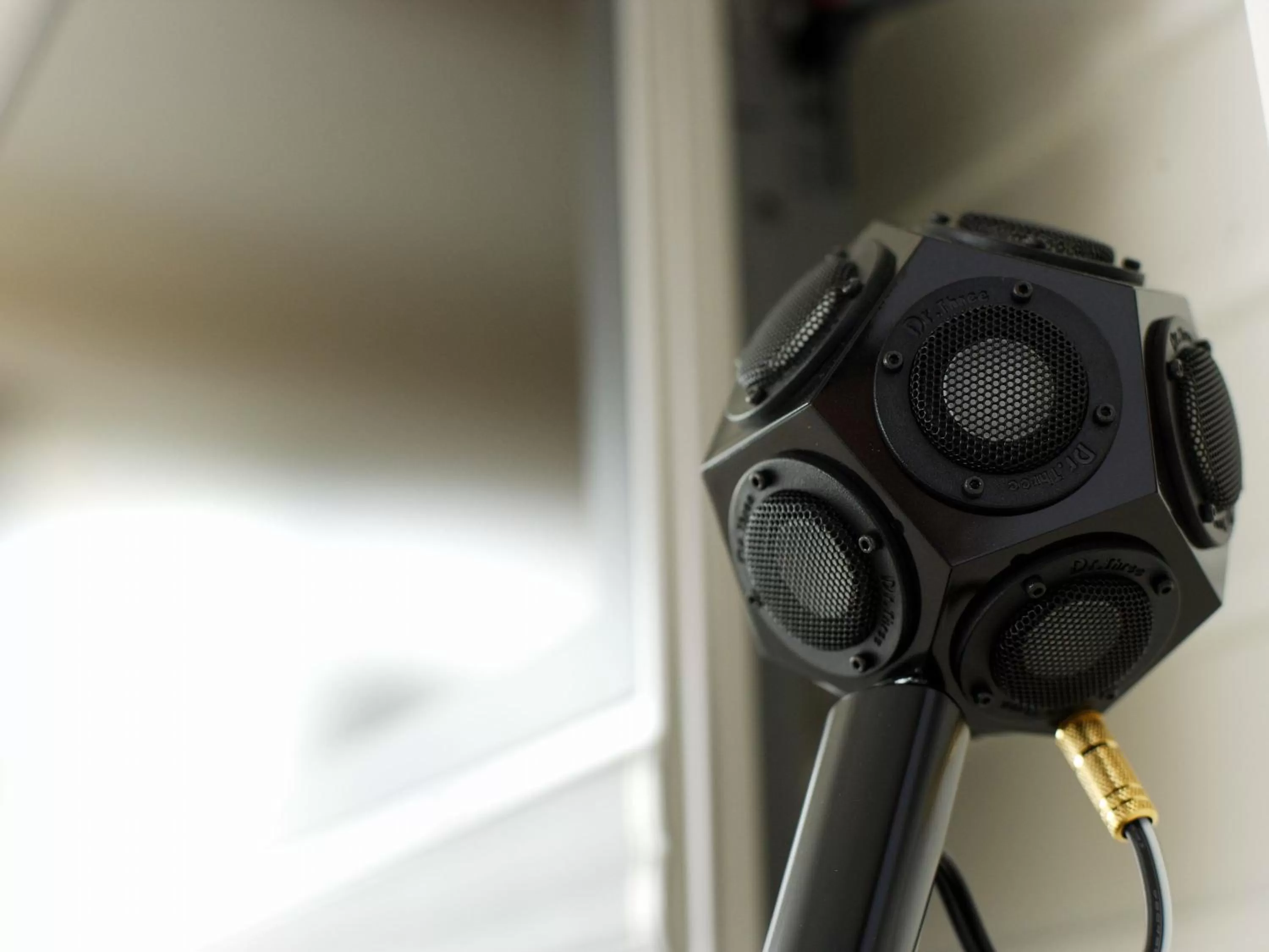 TV and multimedia in Hotel La Suite Kobe Harborland