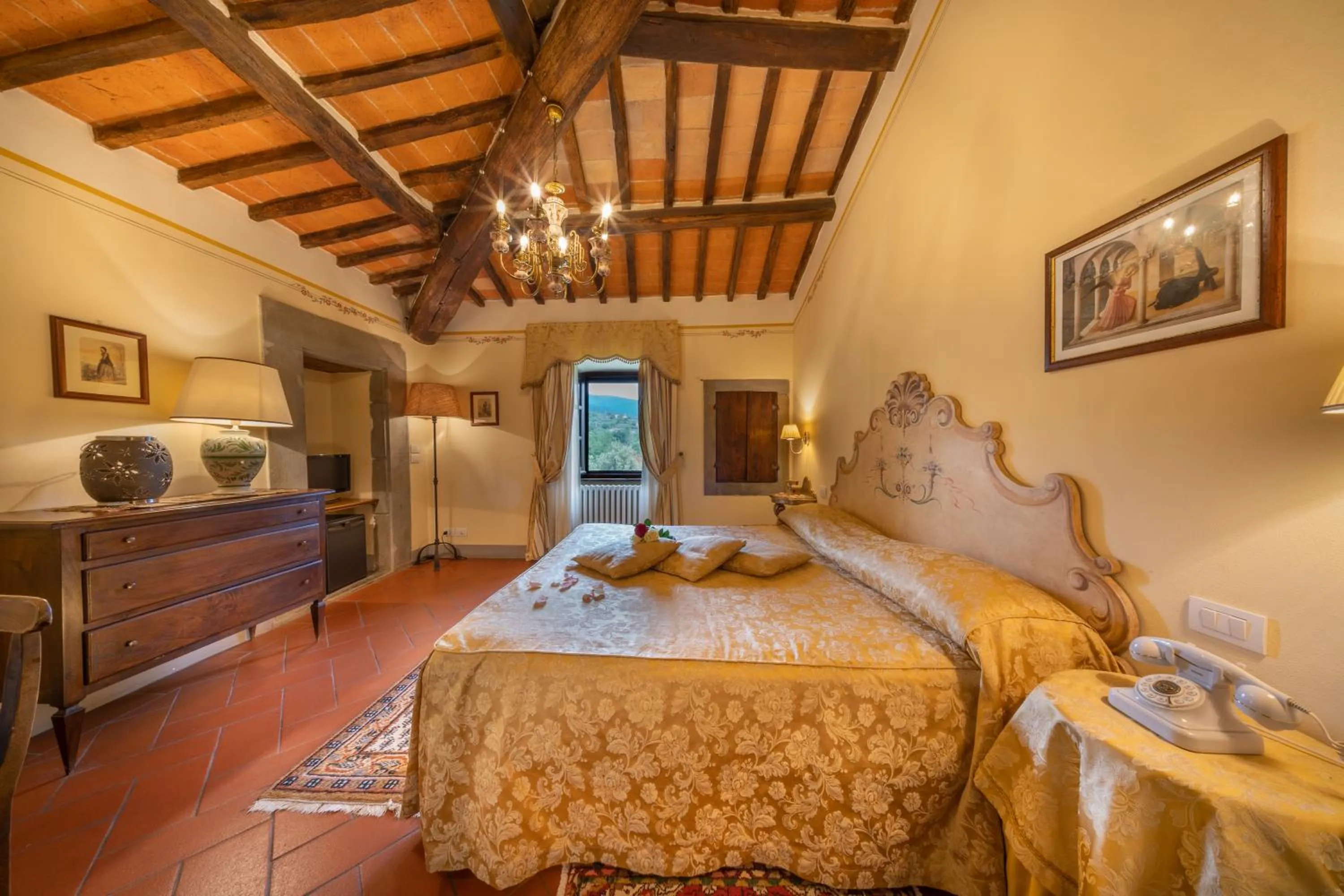Superior Double Room in Relais Borgo San Pietro
