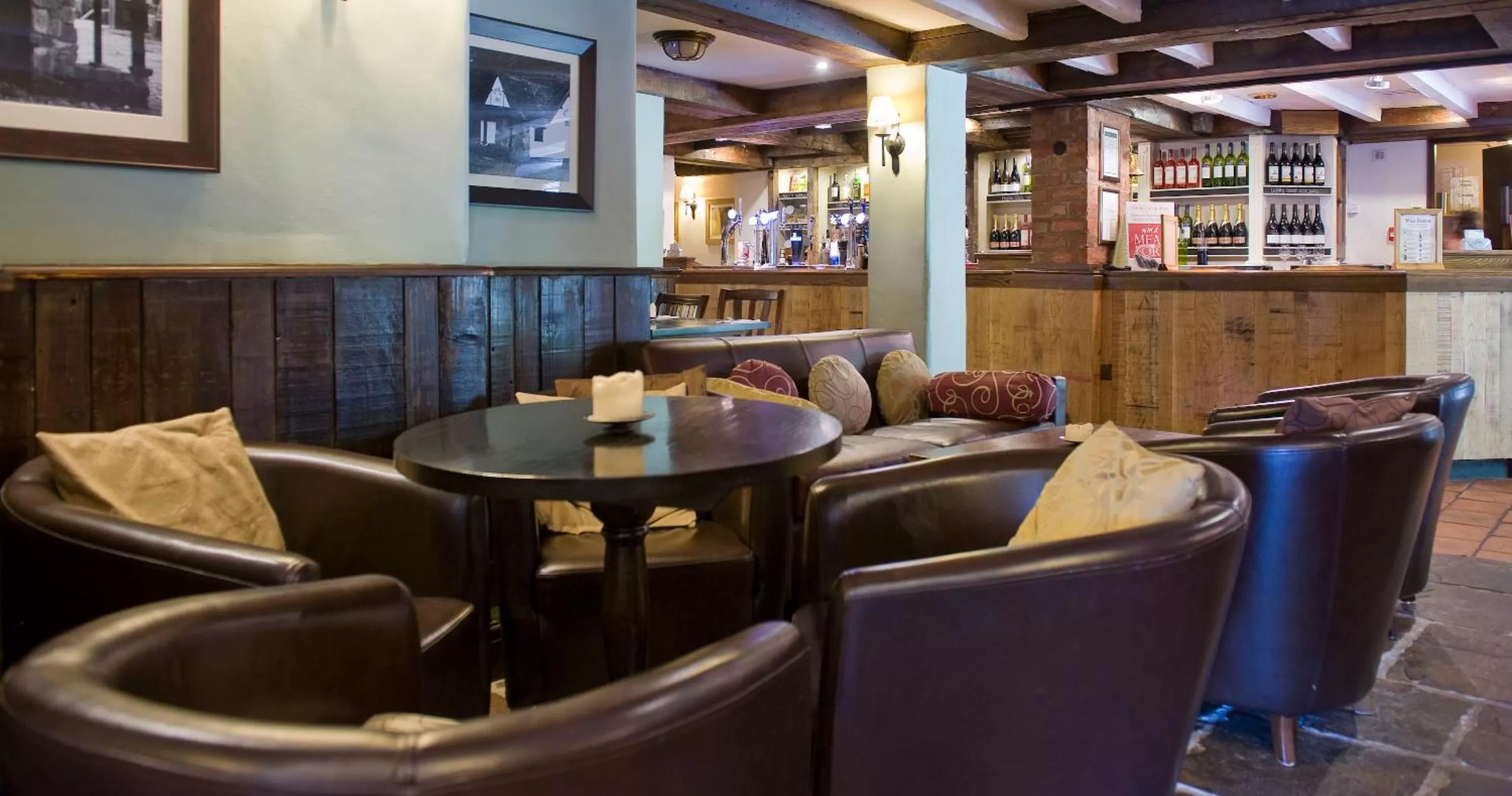 Lounge or bar in Old Mill by Chef & Brewer Collection