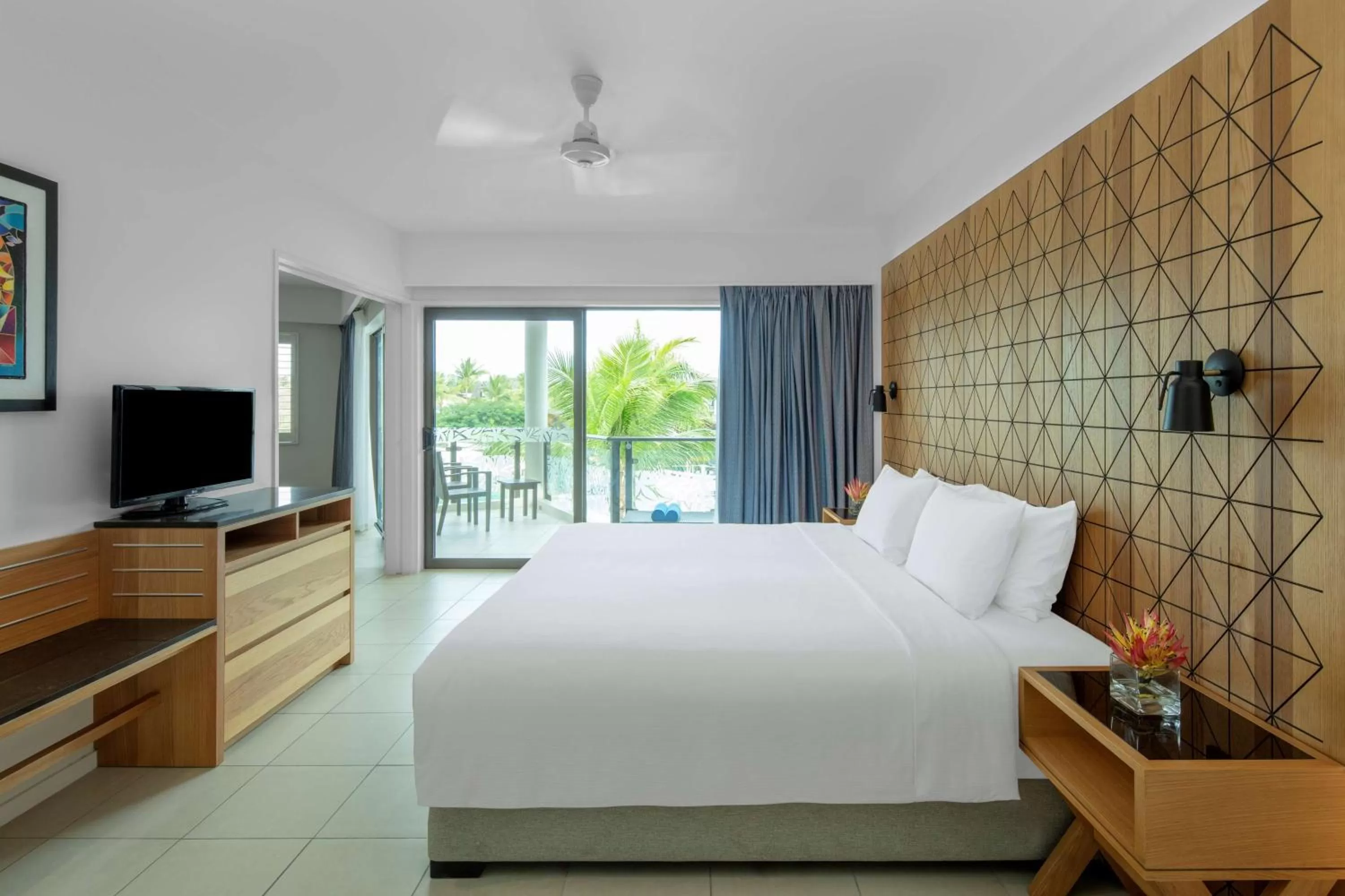 Photo of the whole room, Bed in Radisson Blu Resort Fiji