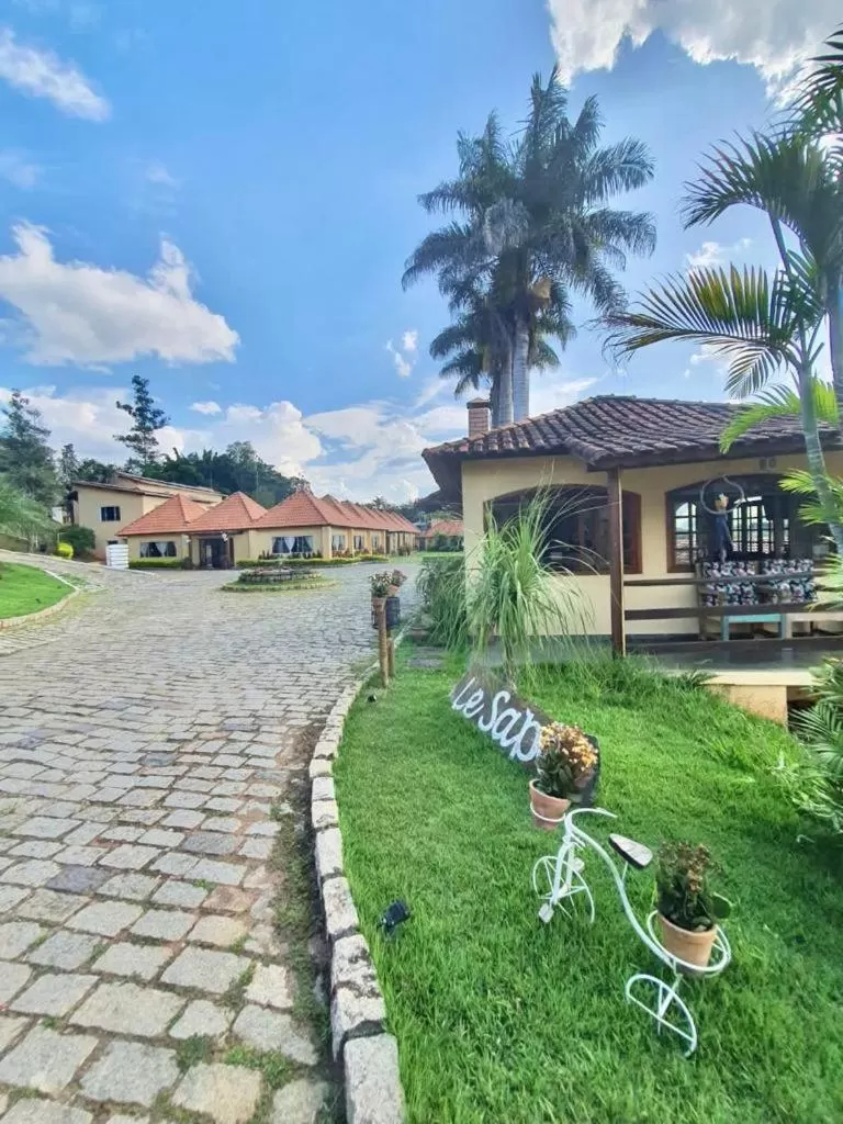 Property Building in Pousada Le Sapê