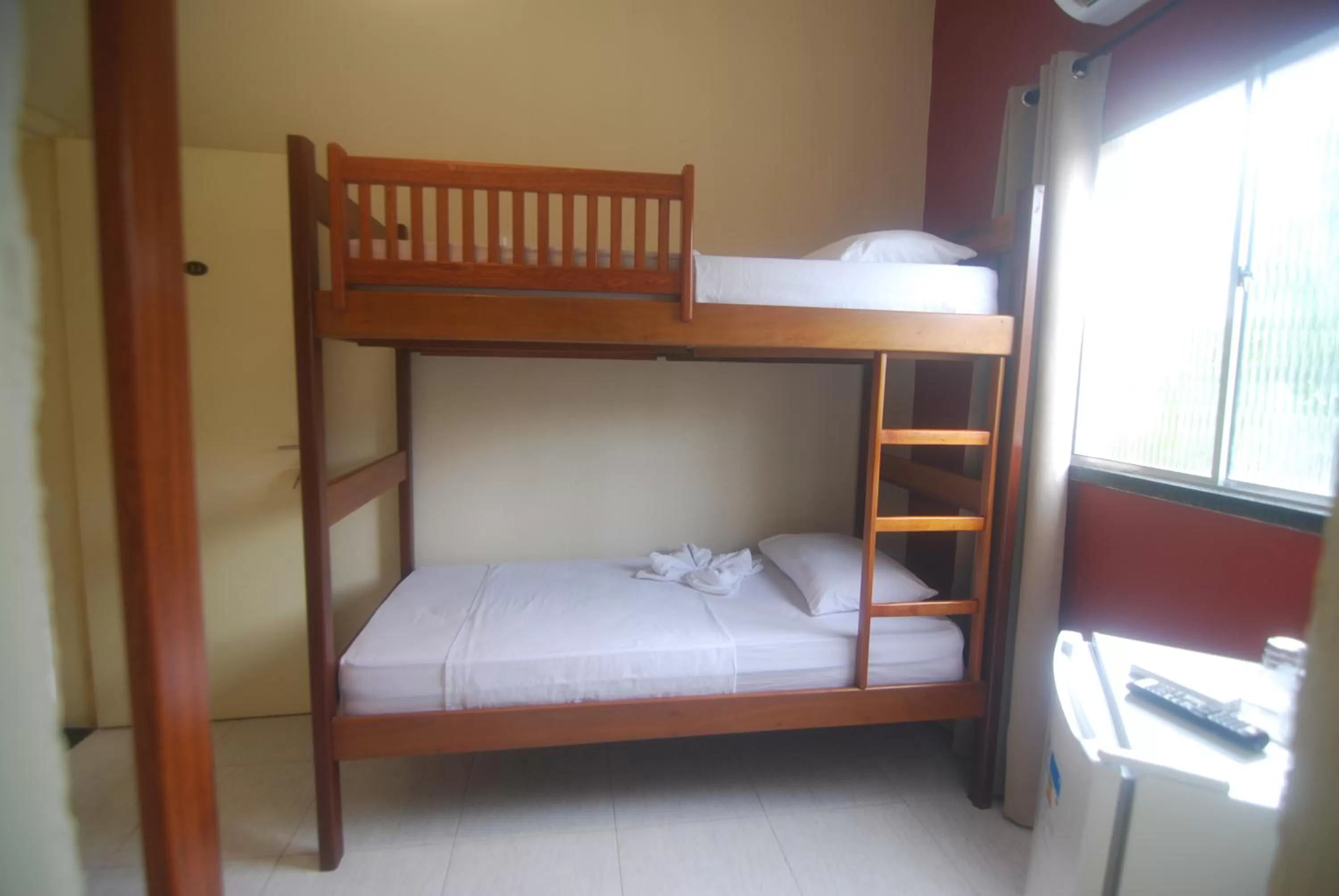 Bed, Bunk Bed in Refúgio Pousada Fortaleza