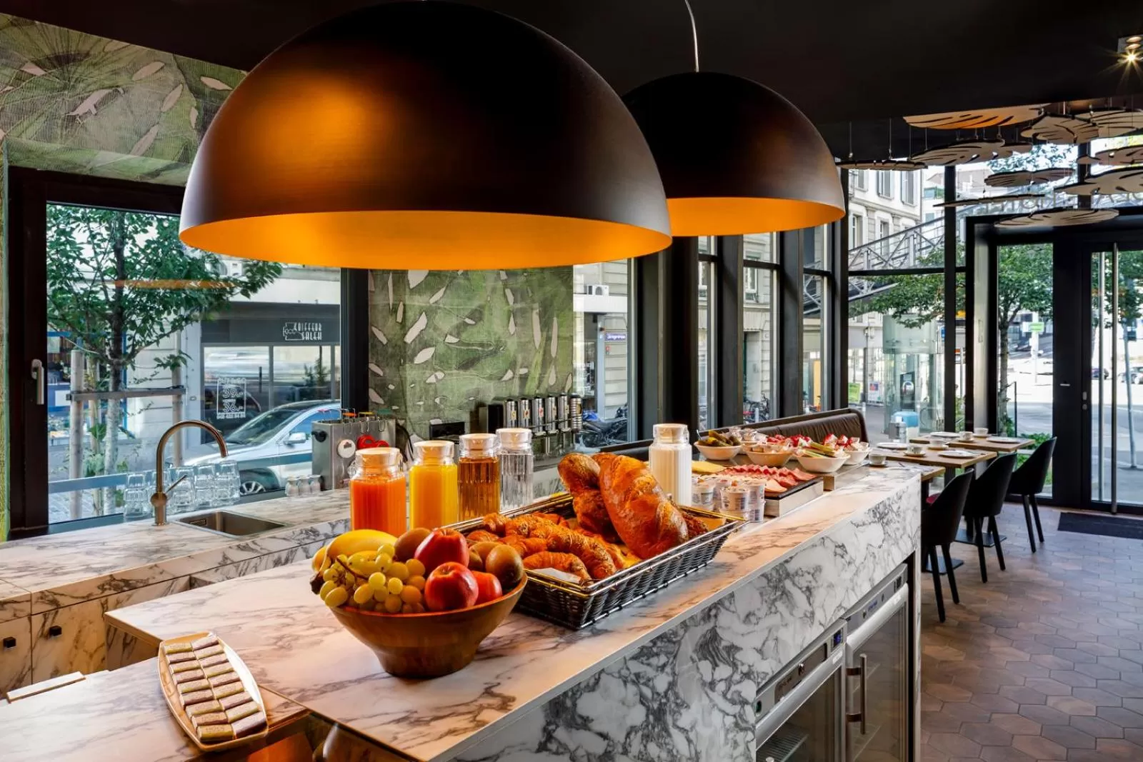 Breakfast in Swiss Chocolate by Fassbind Zurich