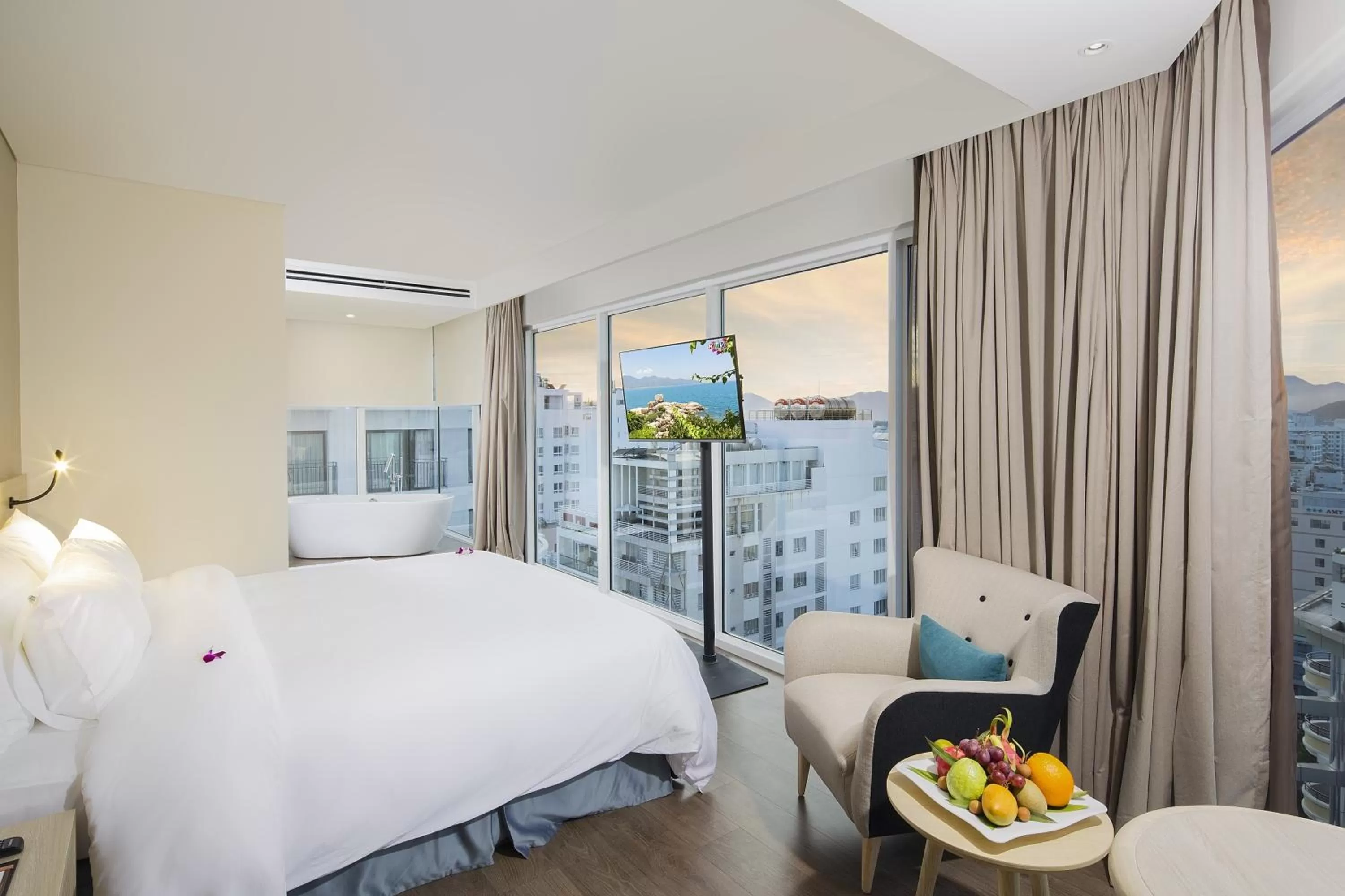 TV and multimedia, Bed in Liberty Central Nha Trang Hotel