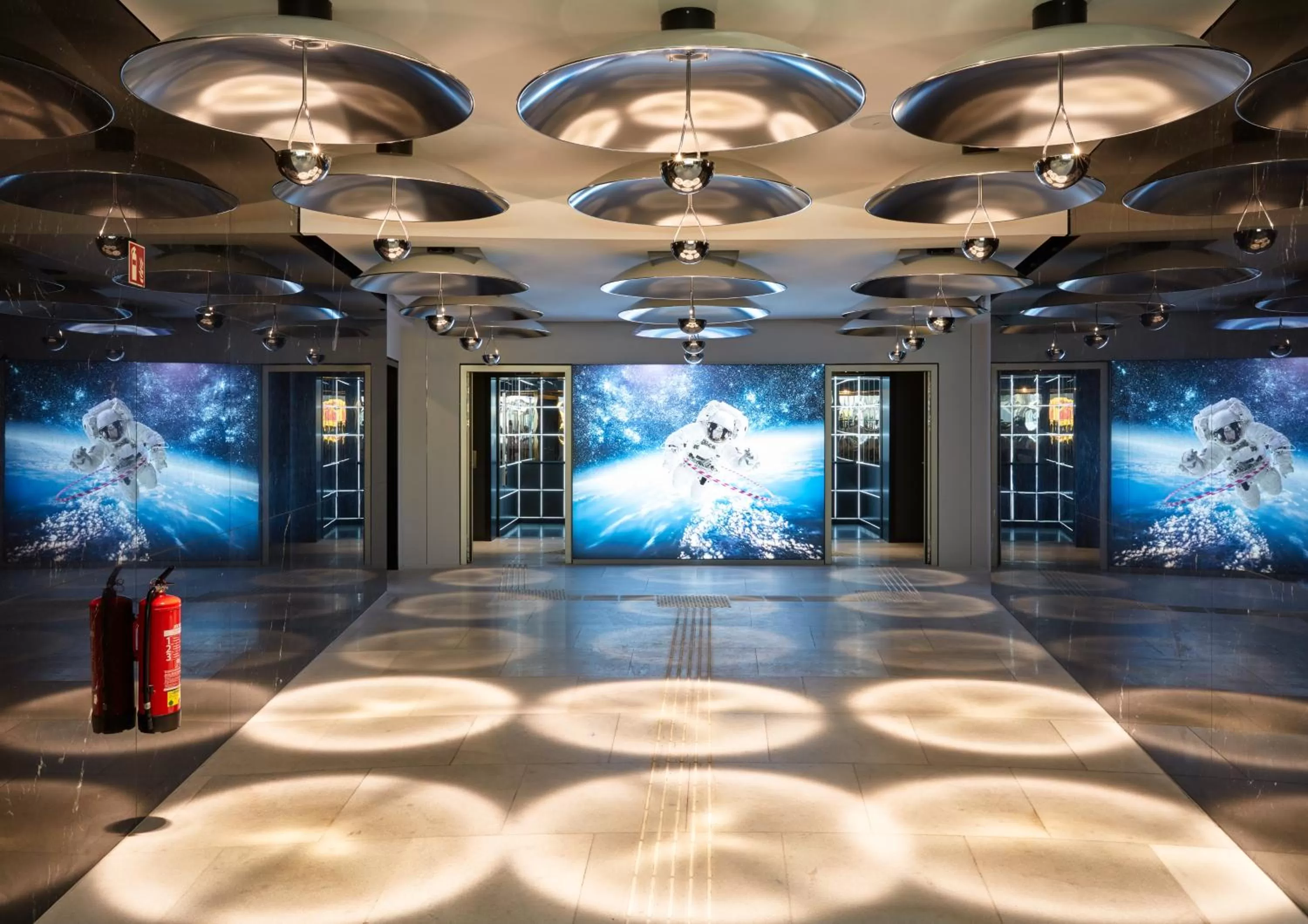 Lobby or reception in 25hours Hotel The Circle