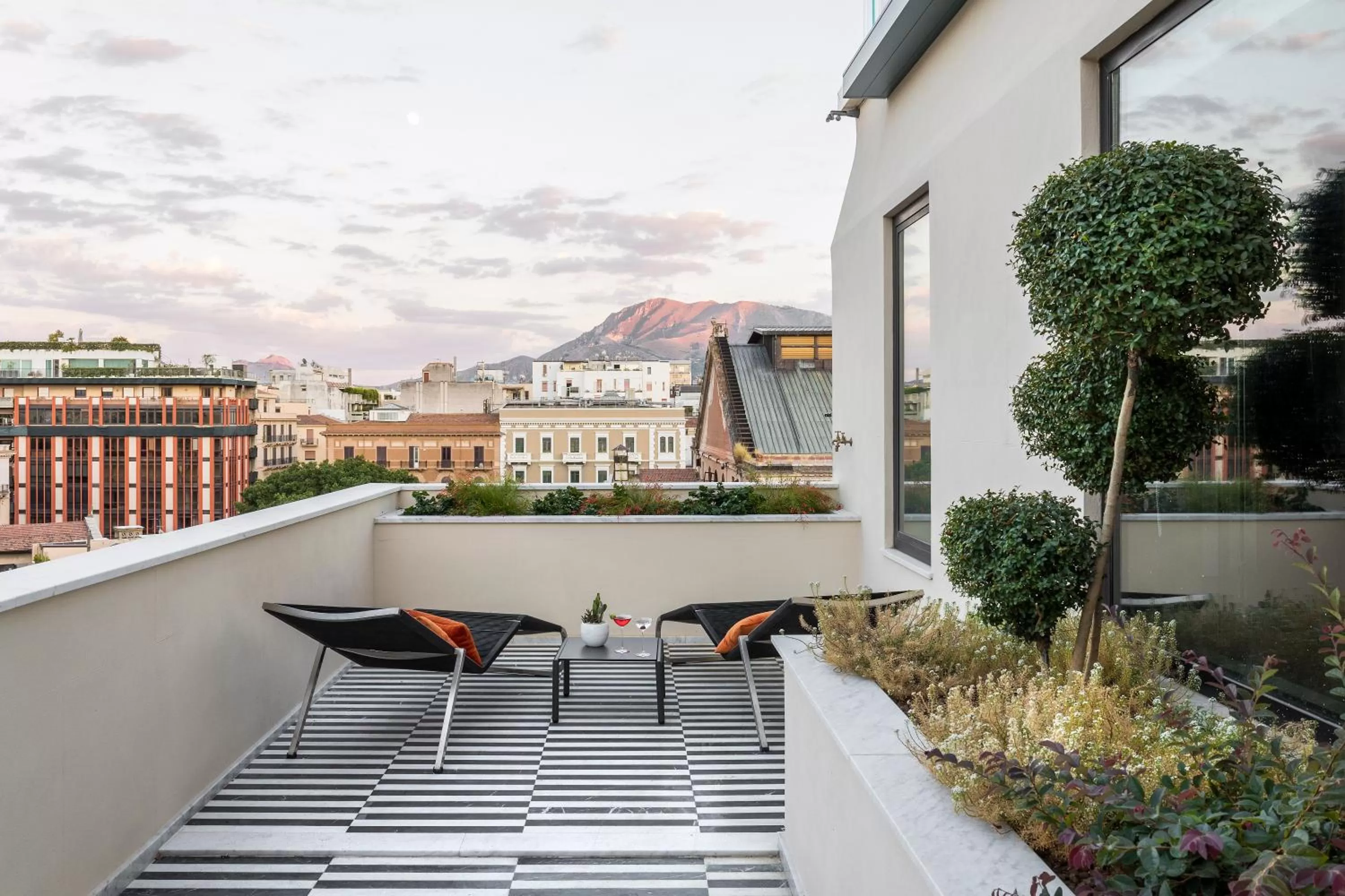 Balcony/Terrace in Hotel Plaza Opéra