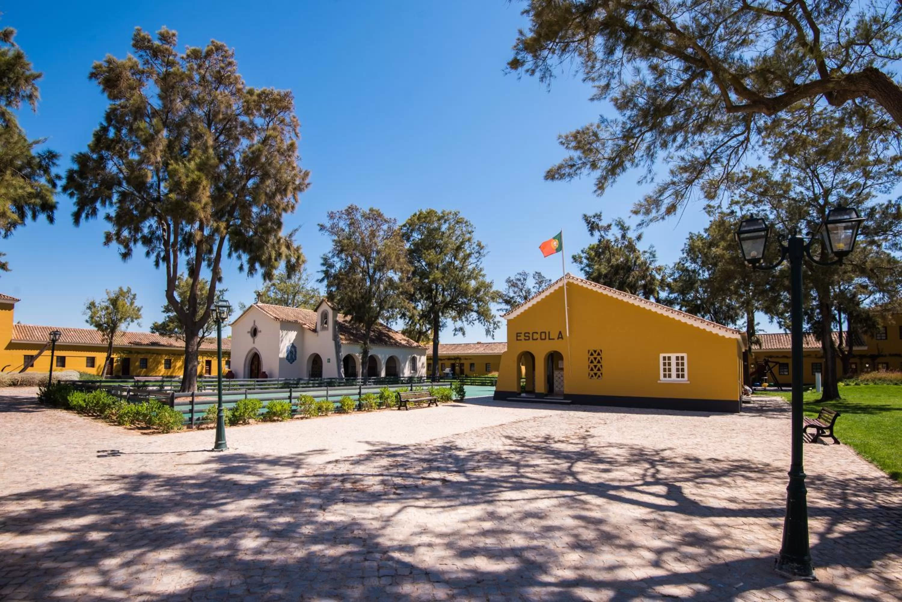 children in Vila Gale Albacora