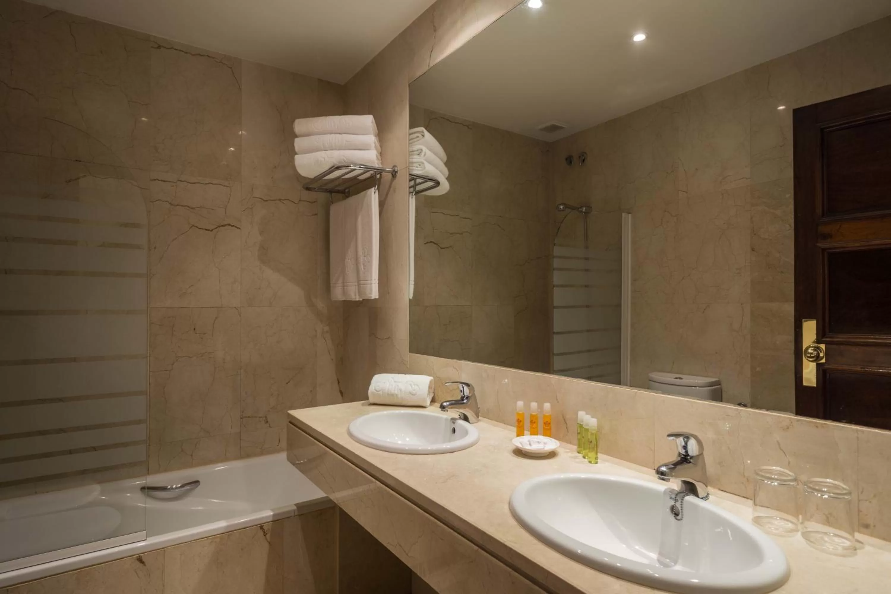 Bathroom in Principe Pio