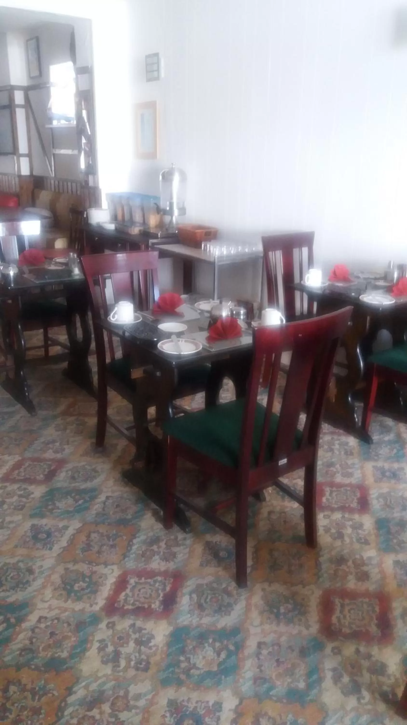 Restaurant/Places to Eat in The Glendale