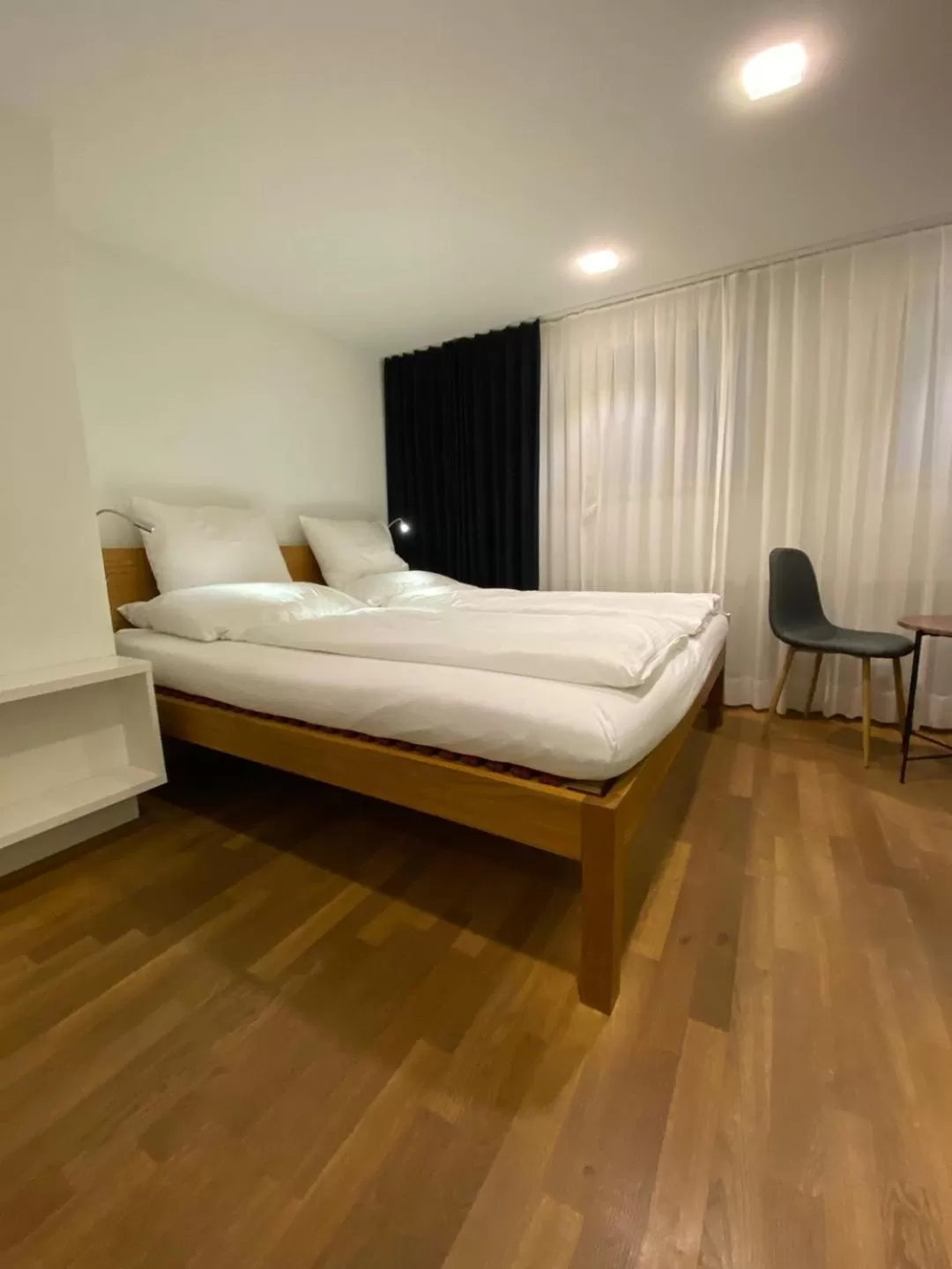 Bed in Hotel Lestelle - self check-in