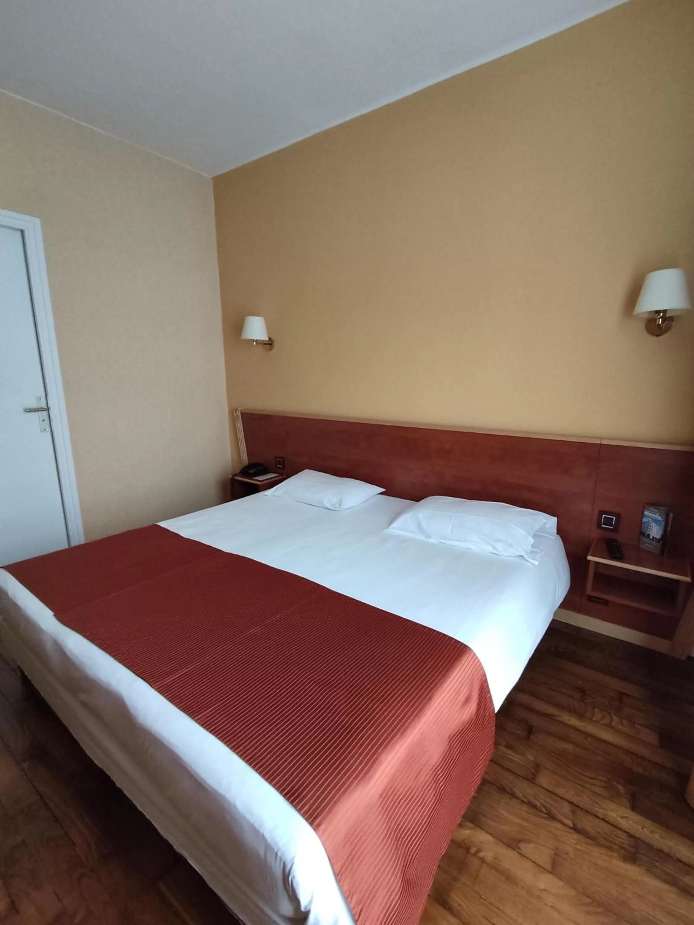 Bed in Hôtel Vauban