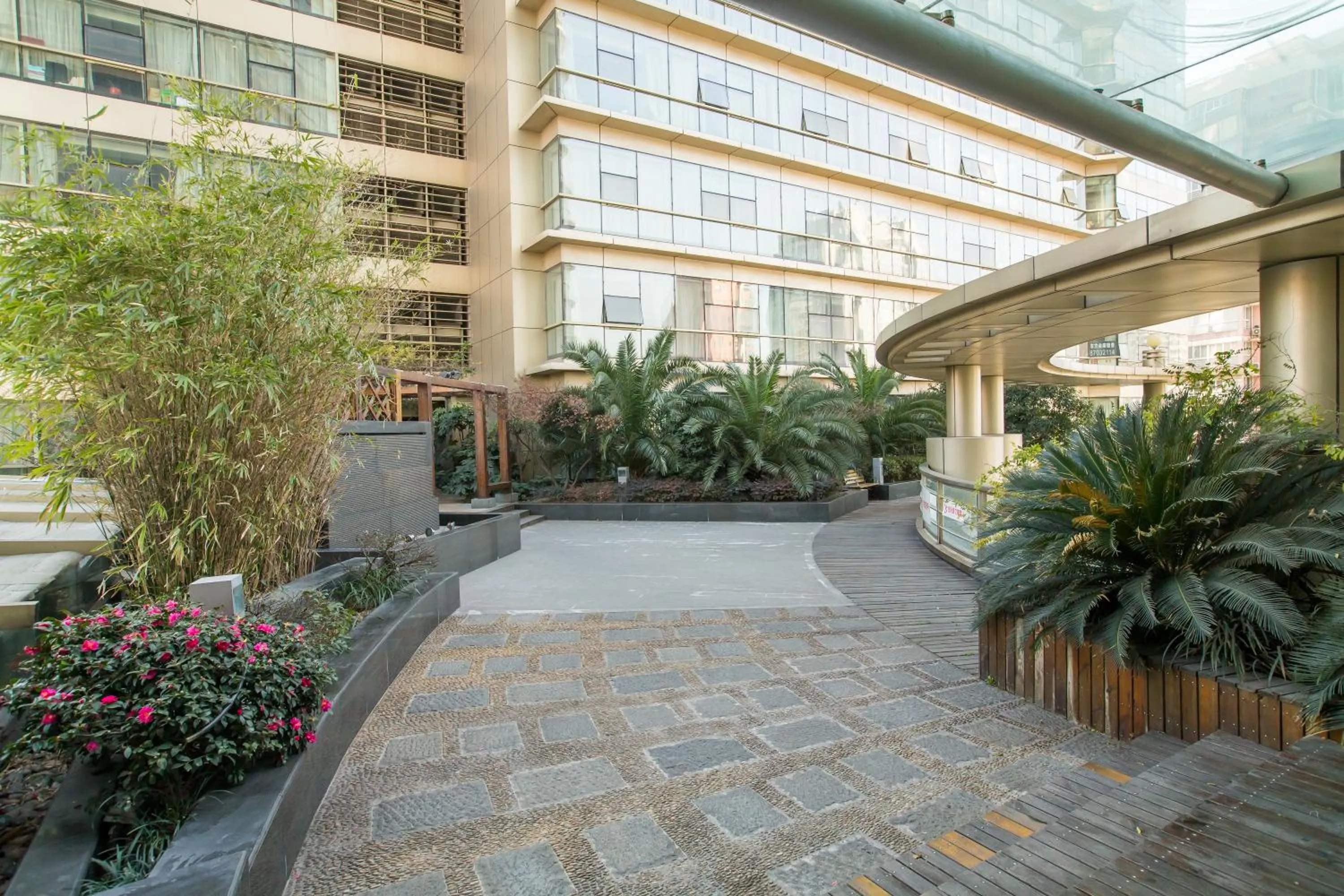 Area and facilities in Westlake 7 Service Apartment