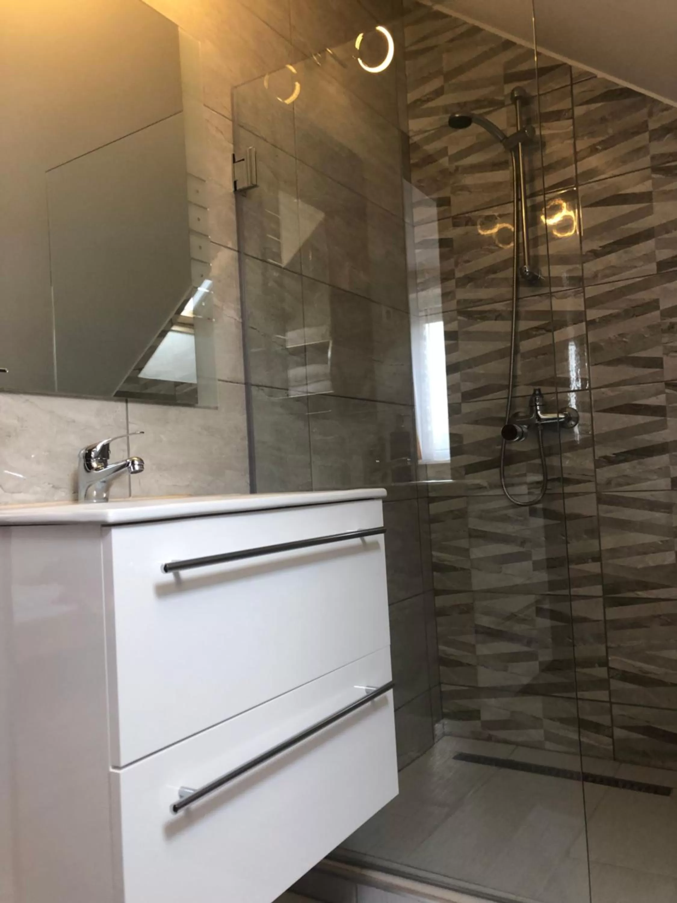 Bathroom in Napház Panzió