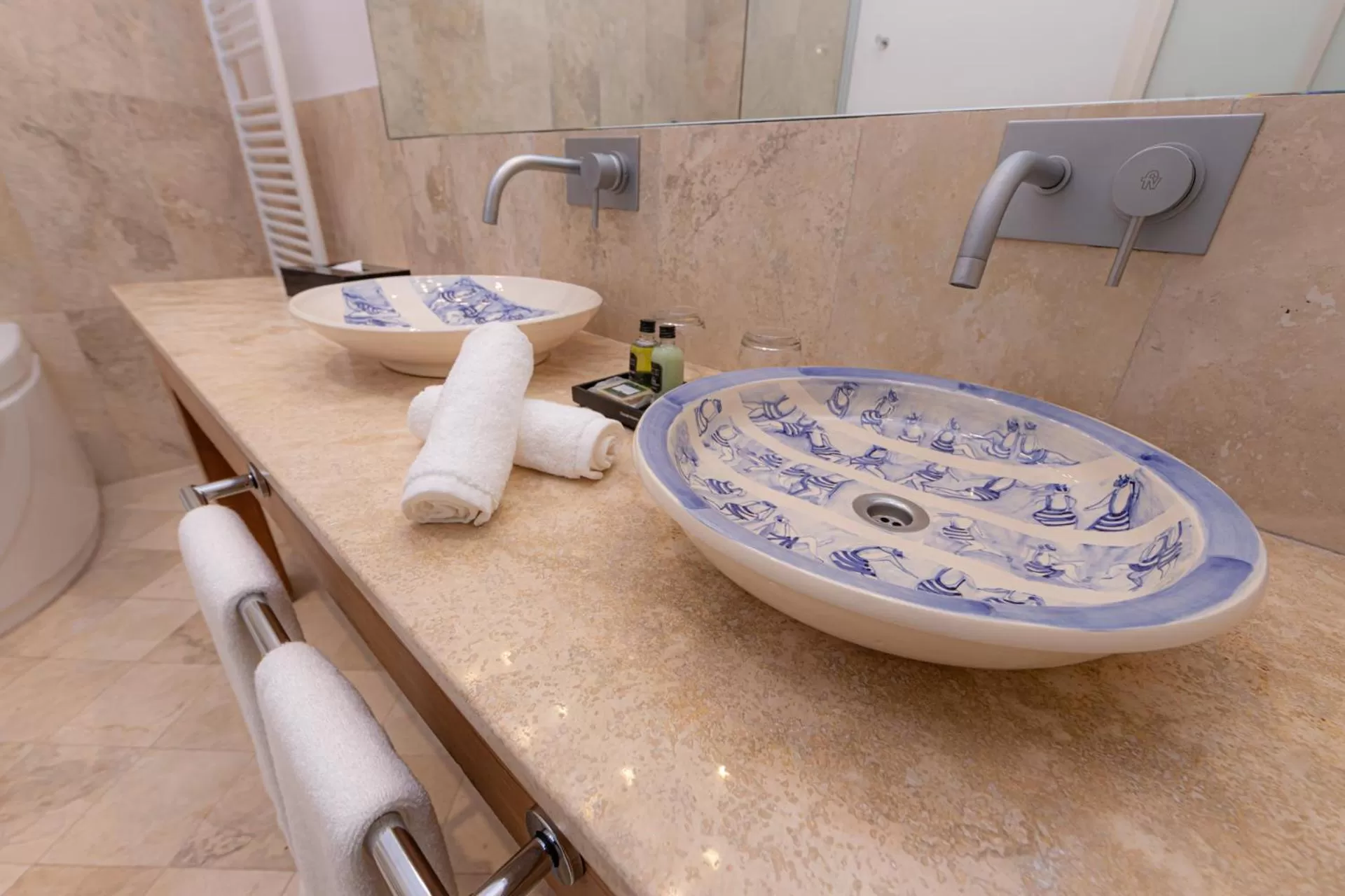 Bathroom in Cassa Lepage Art Hotel Buenos Aires