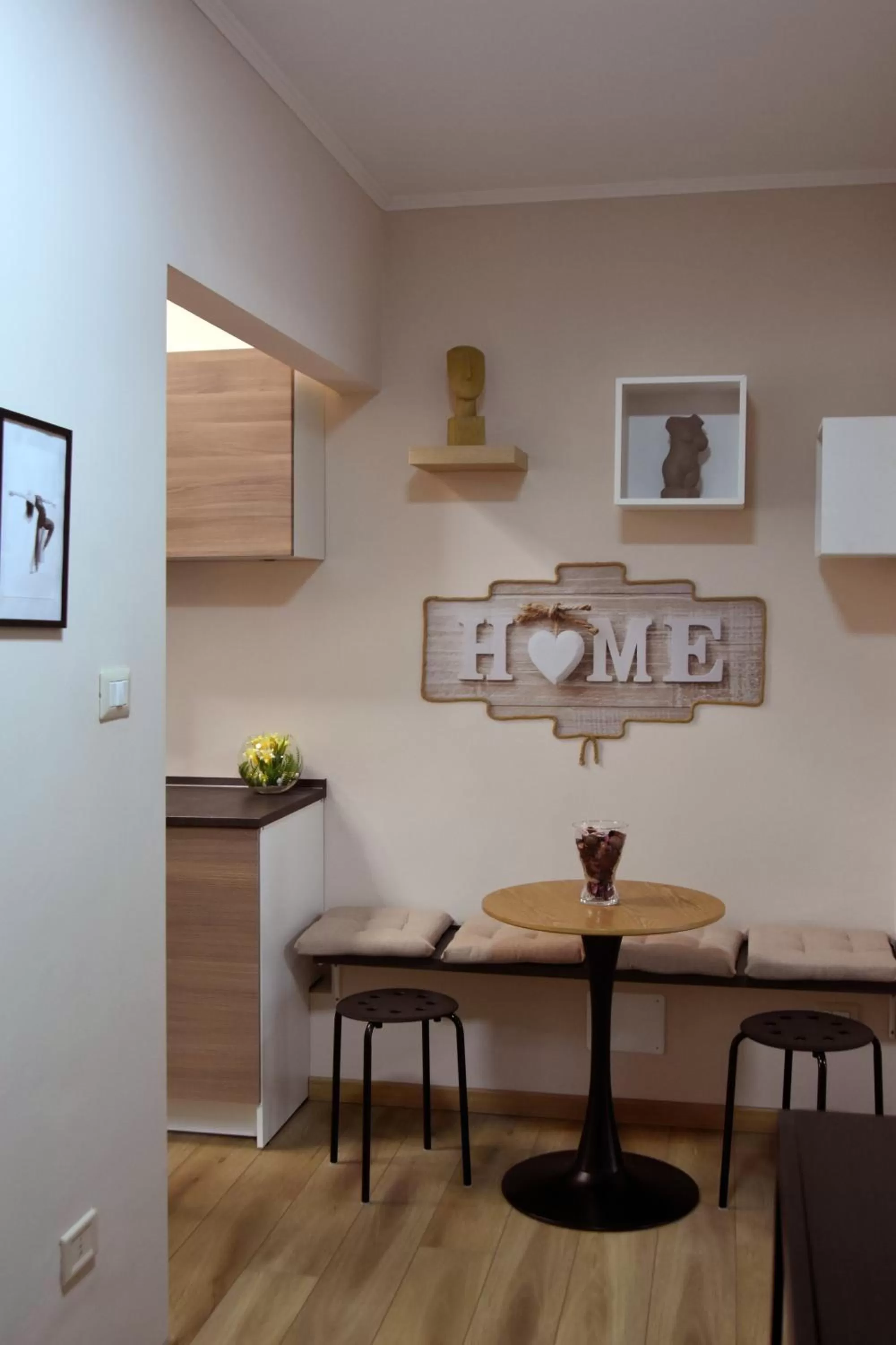 Dining Area in Kosentia Bed and Breakfast