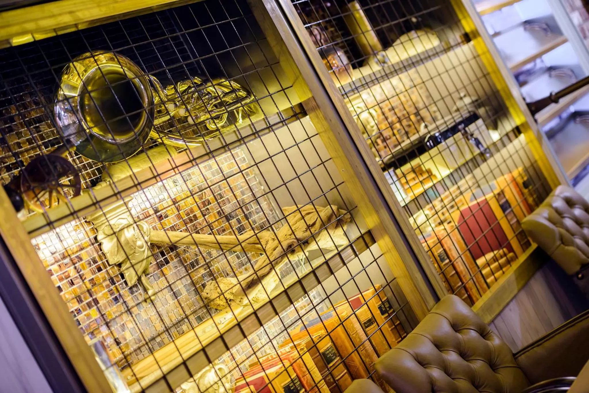 Evening entertainment in Killarney Dromhall Hotel