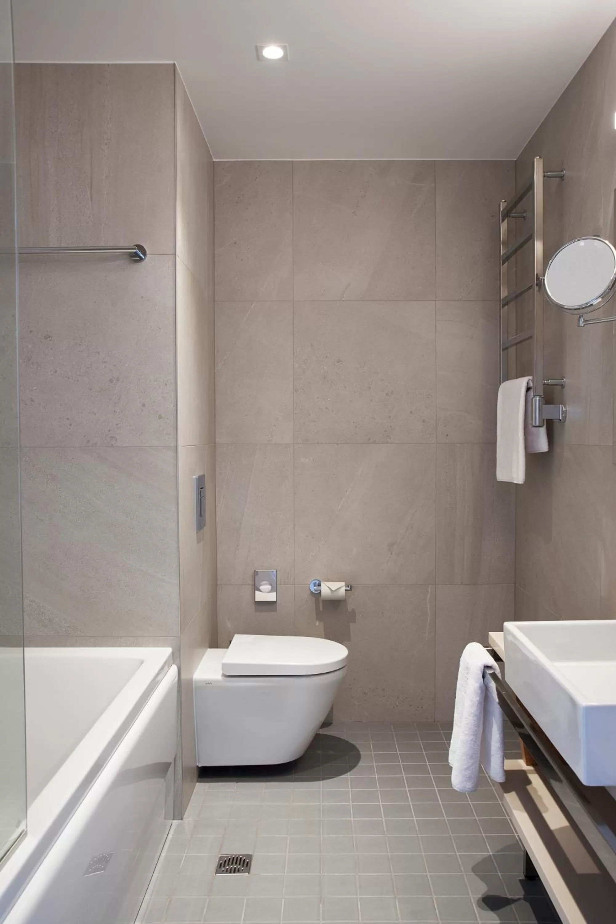 Shower in Tallink Spa & Conference Hotel