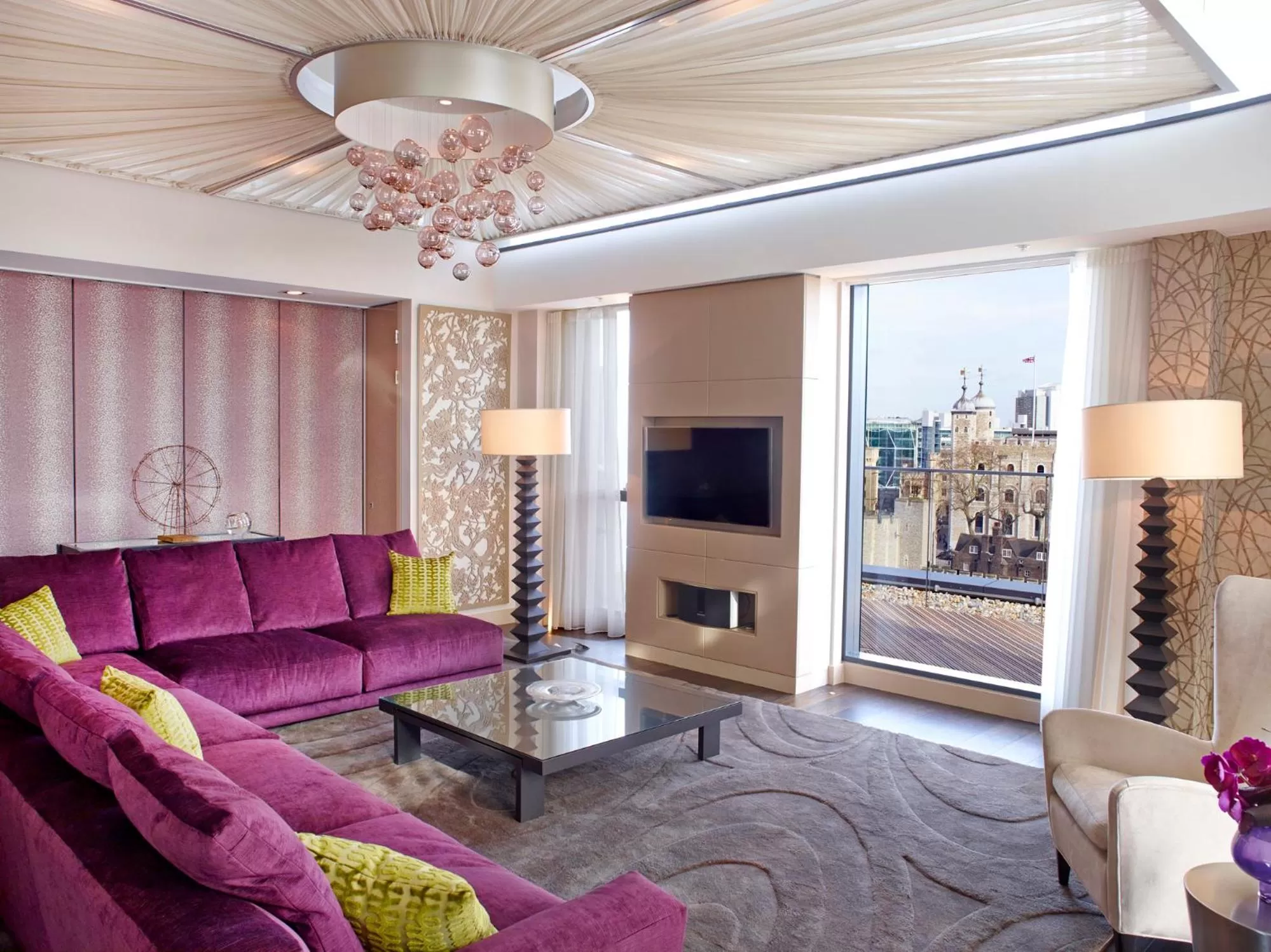 TV and multimedia in Cheval Three Quays at The Tower of London