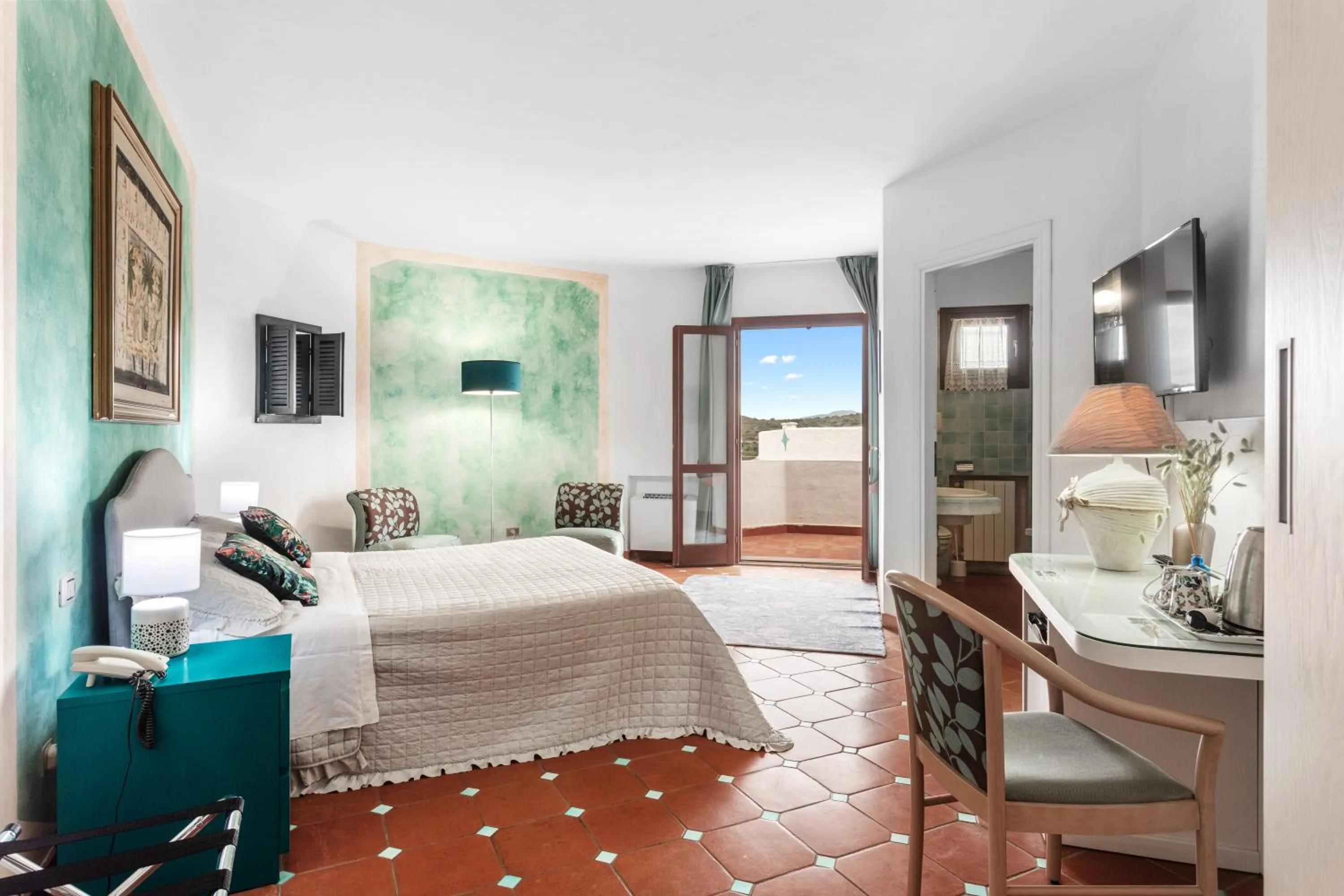 Bed in Hotel Stefania Boutique Hotel by the Beach