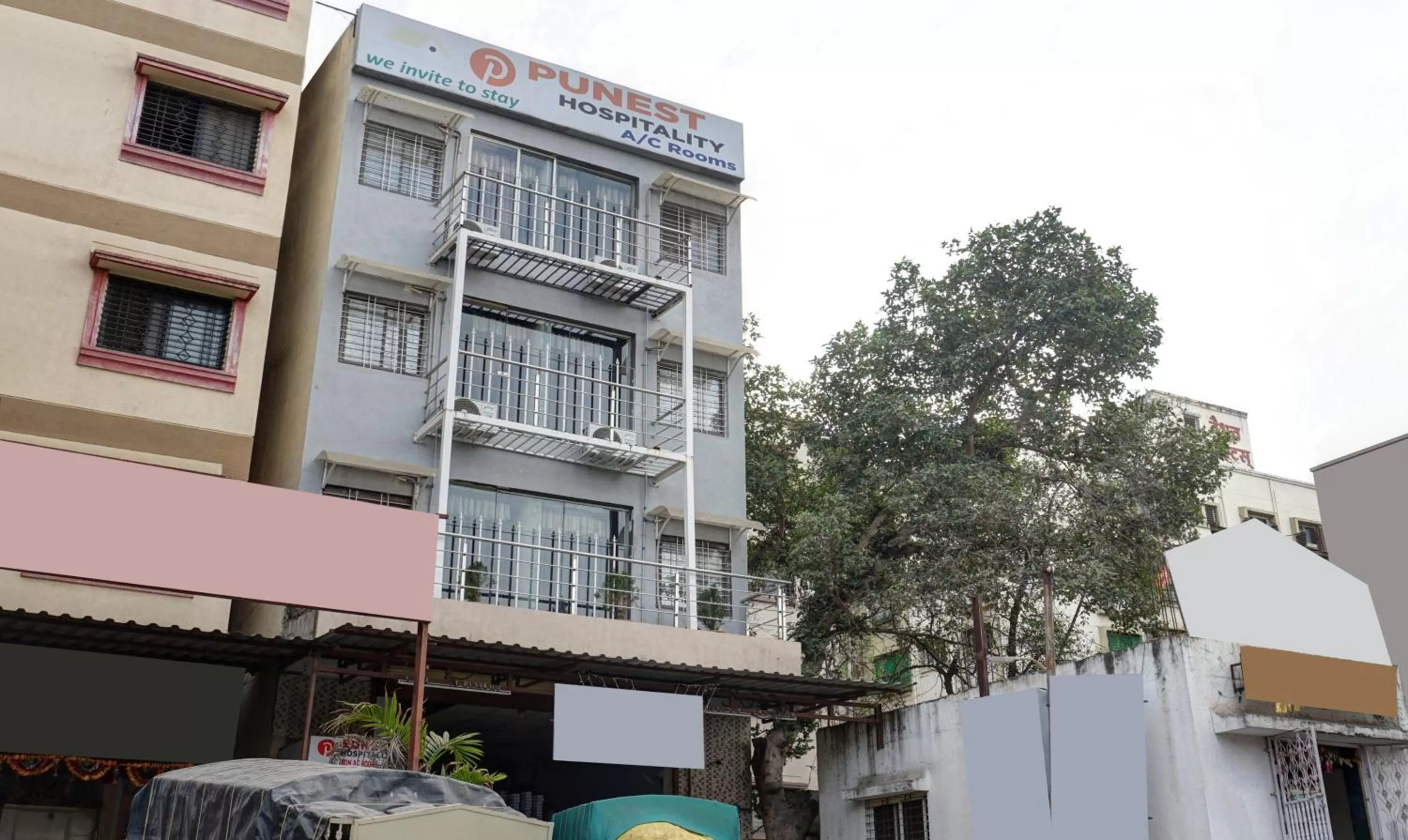 Facade/entrance, Property Building in Itsy By Treebo - Punest