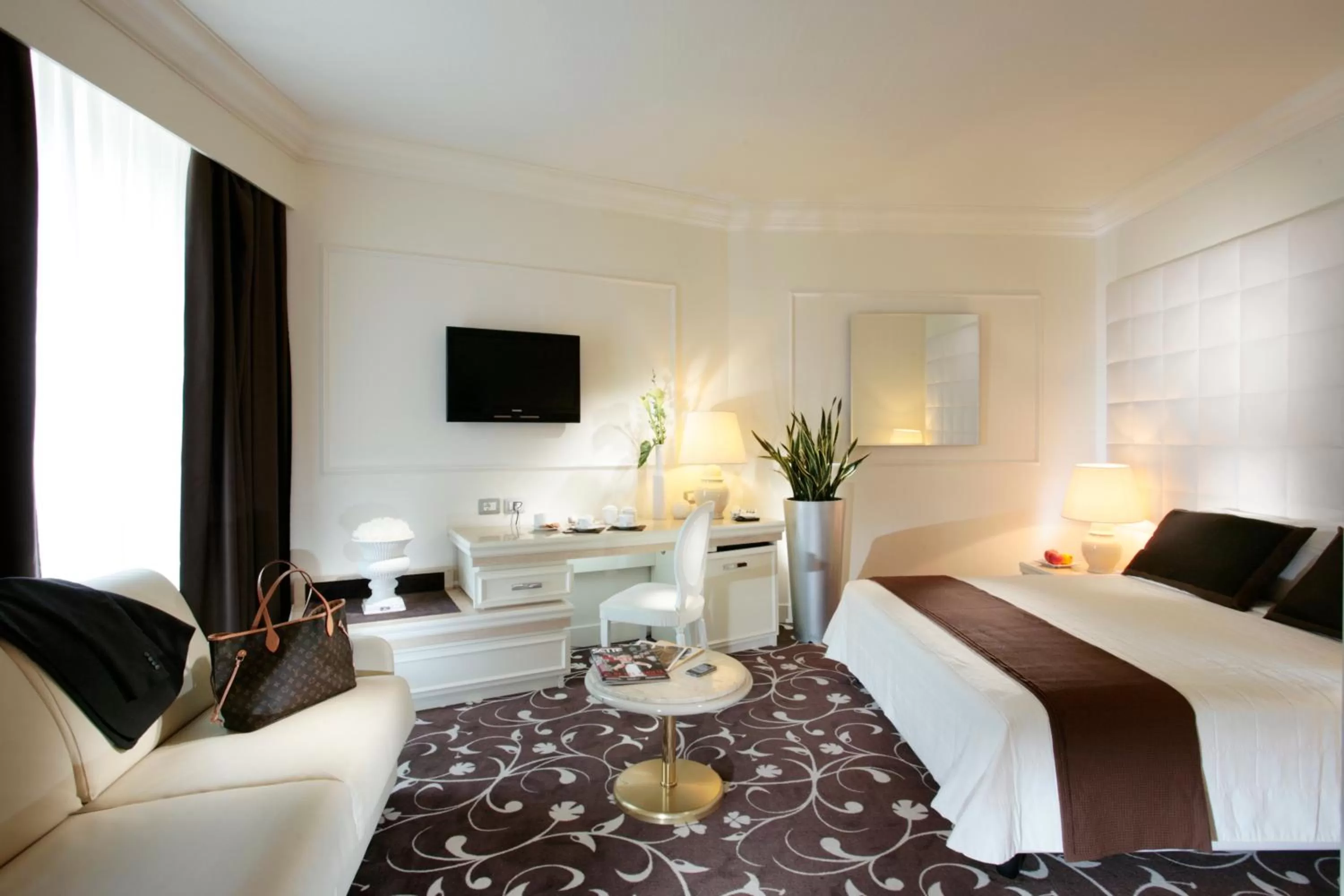 Bed in Etrusco Arezzo Hotel - Sure Hotel Collection by Best Western