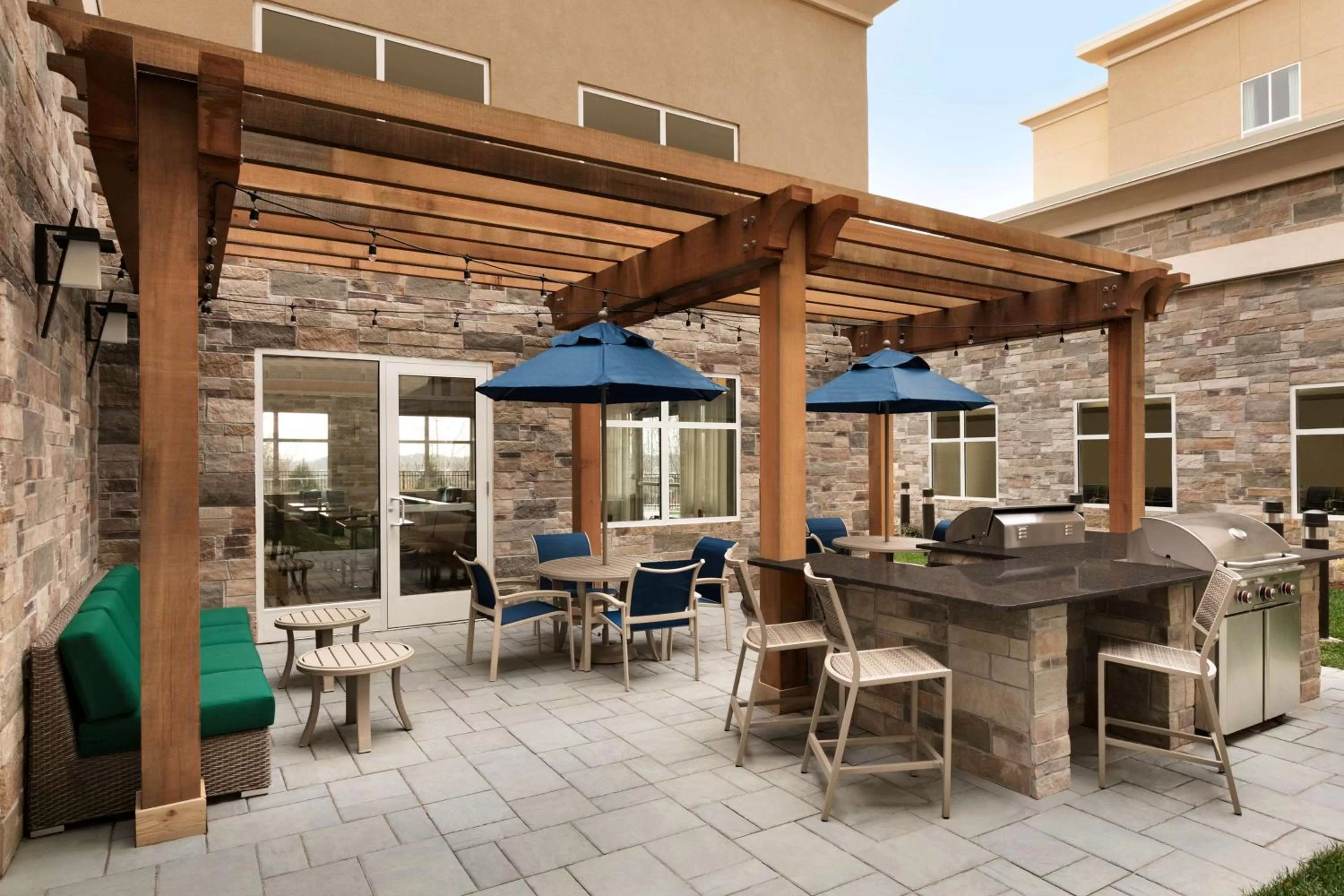 Property building in Homewood Suites By Hilton Hartford Manchester