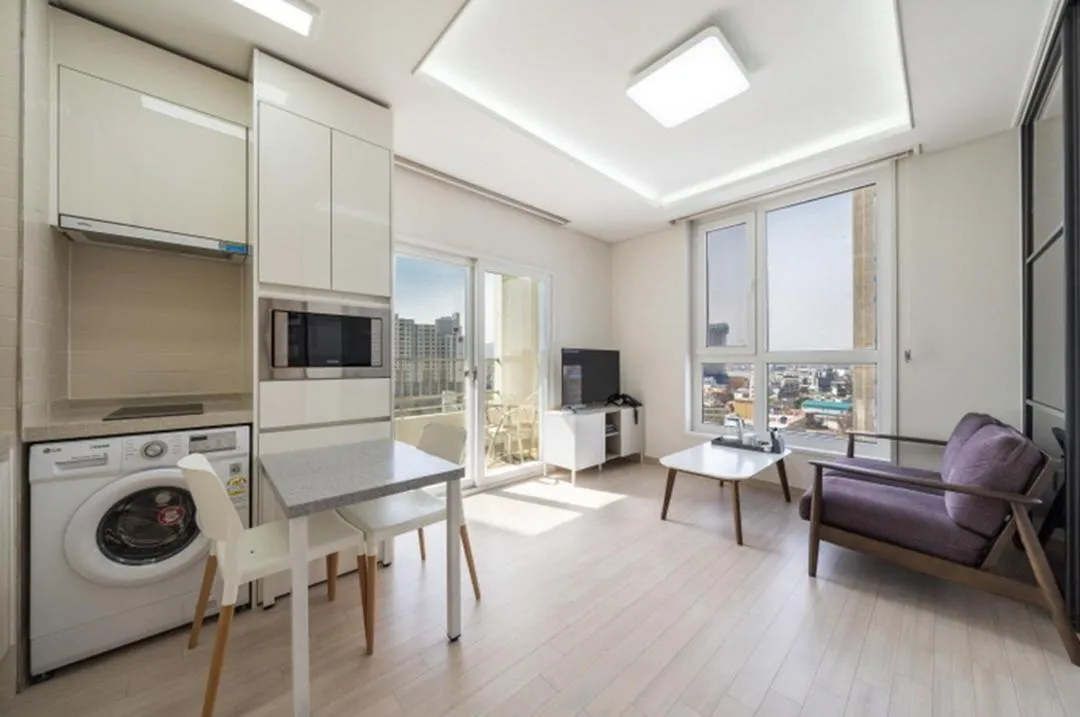 Kitchen or kitchenette in The Mark Sokcho Residence hotel