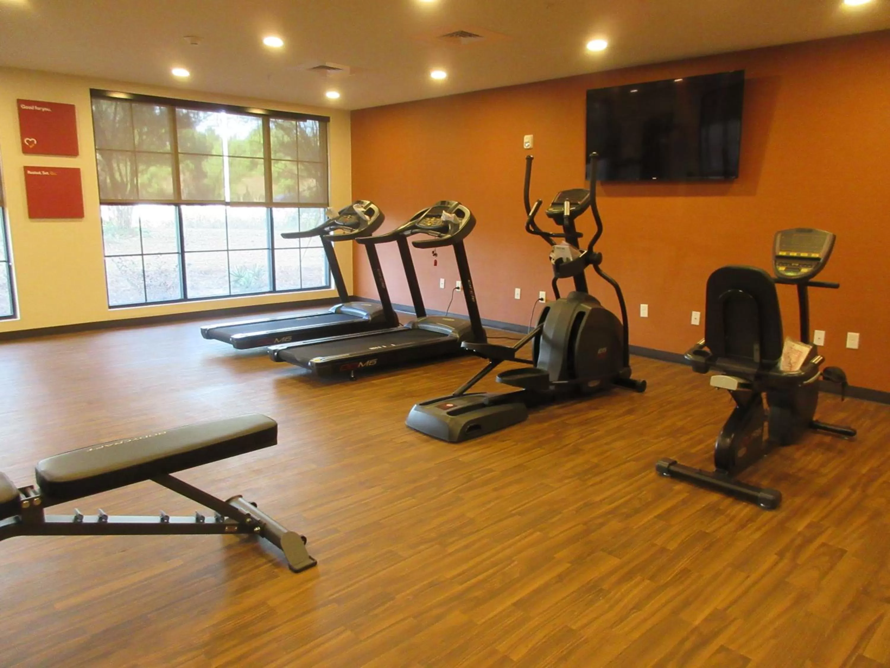 Fitness centre/facilities in Comfort Suites Summerville