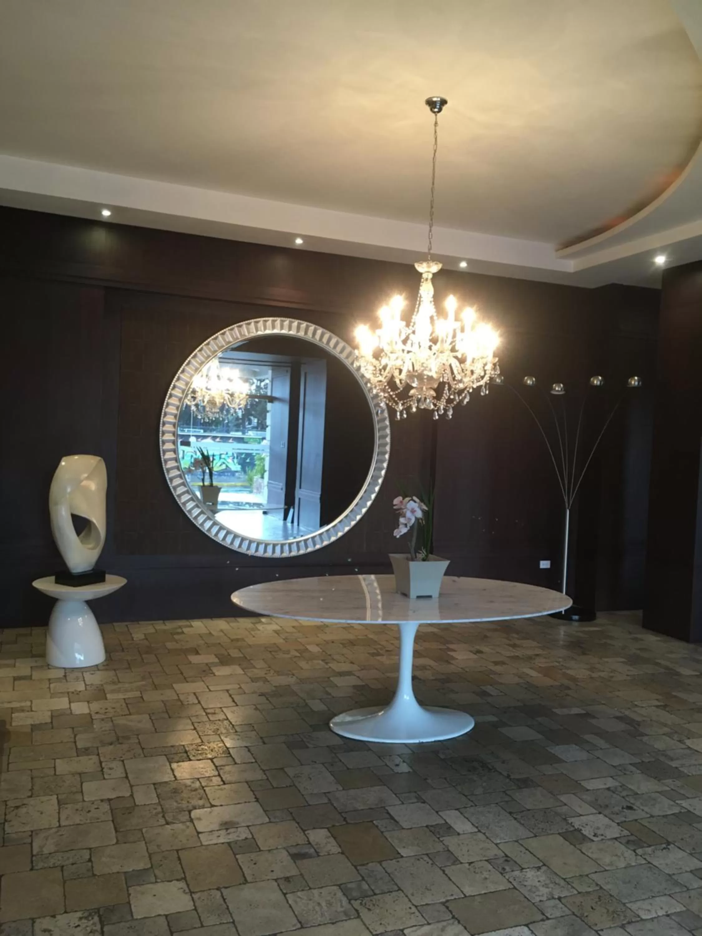 Property building in Suites Parque Real