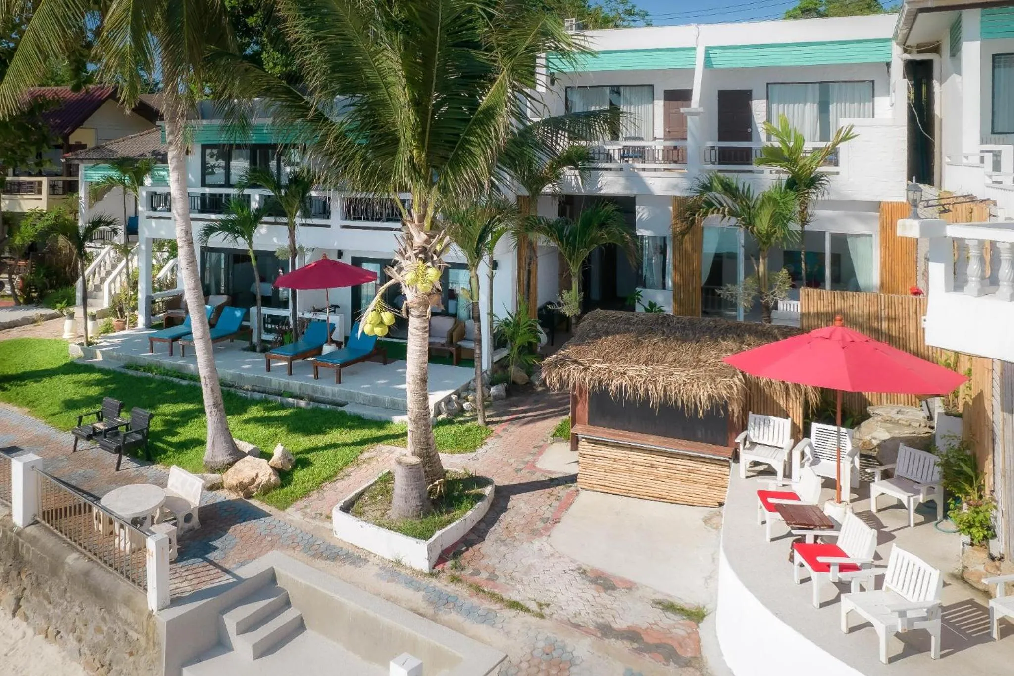 Property building in Crystal Bay Beach Resort